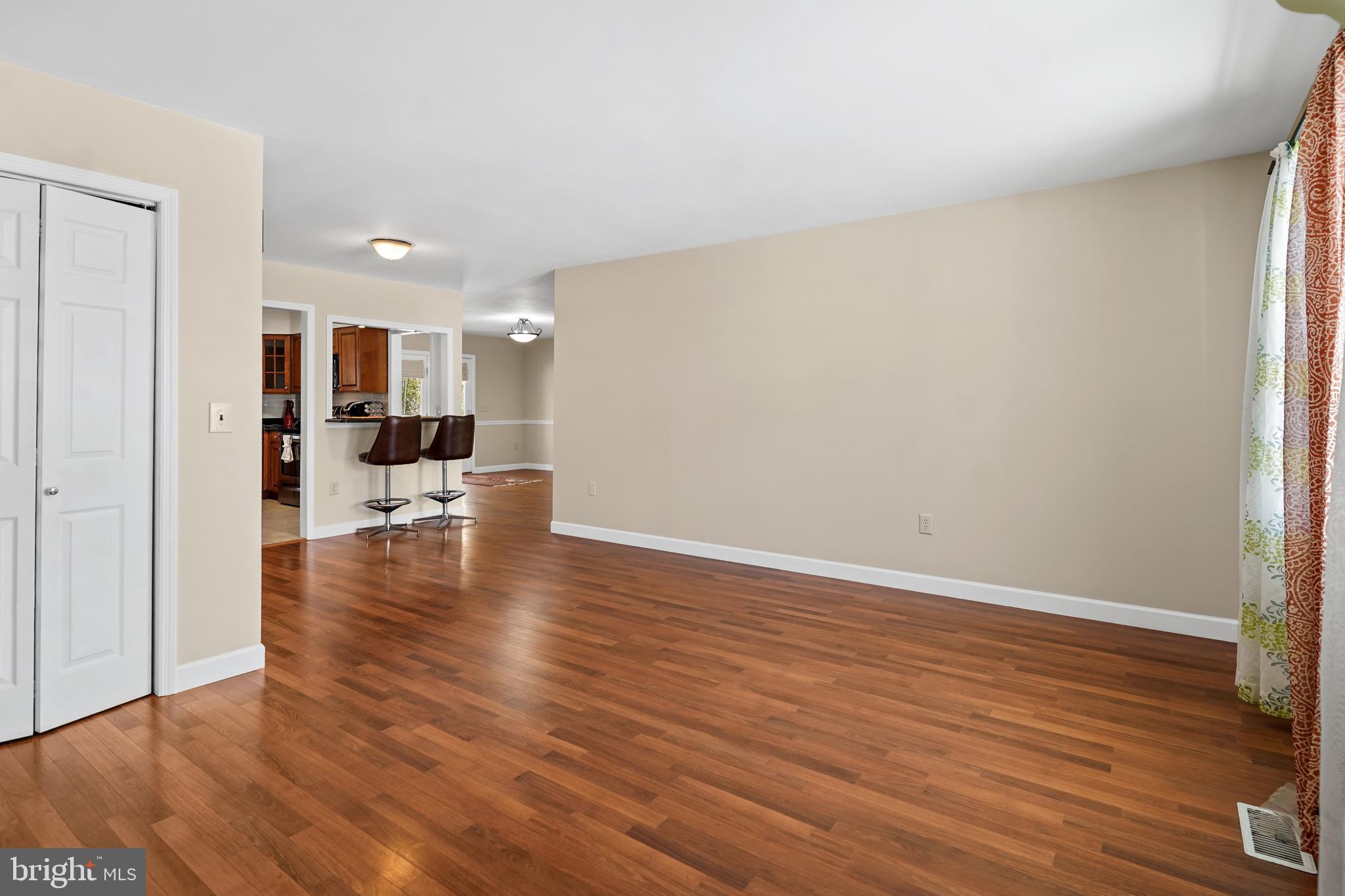 CHERRY GARDENS - Residential