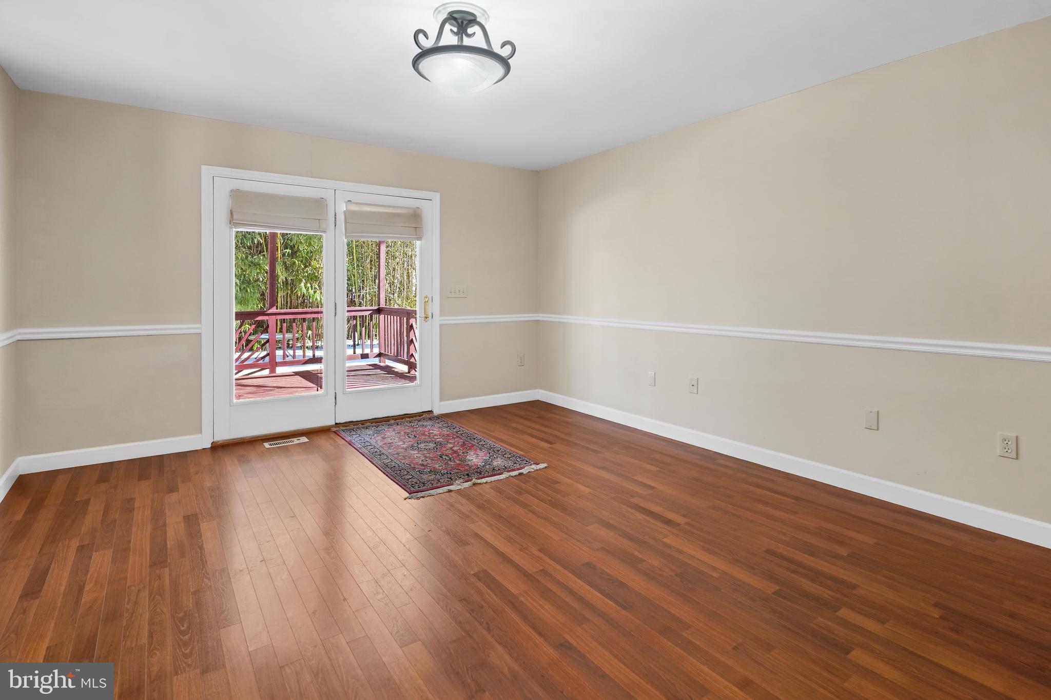 CHERRY GARDENS - Residential