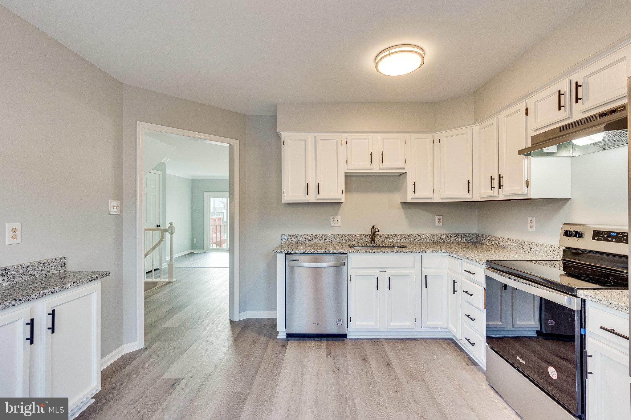 SULLY STATION - Residential