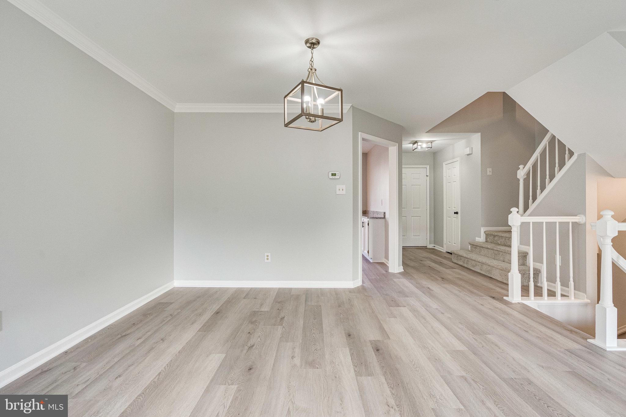 SULLY STATION - Residential