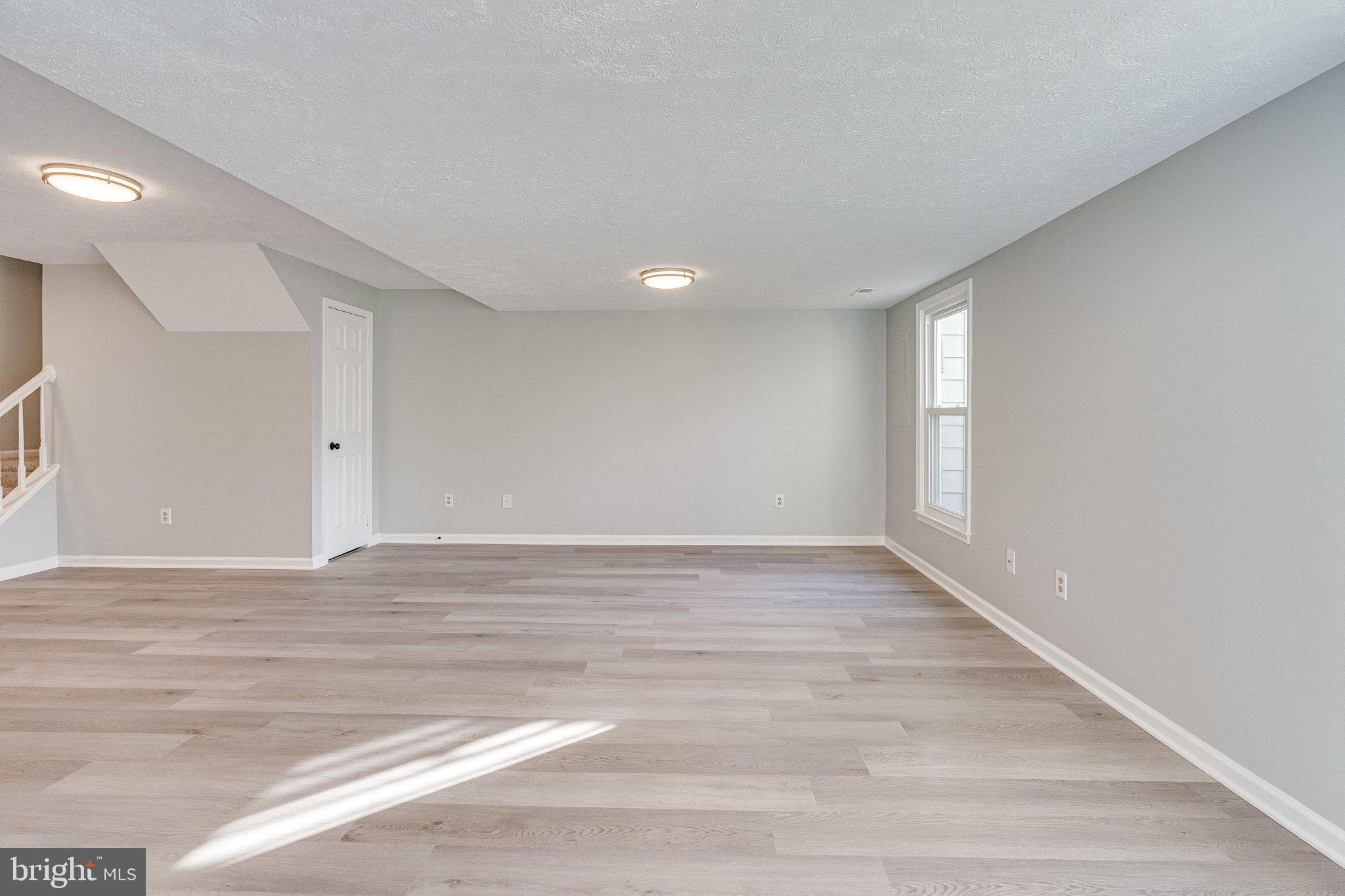 SULLY STATION - Residential