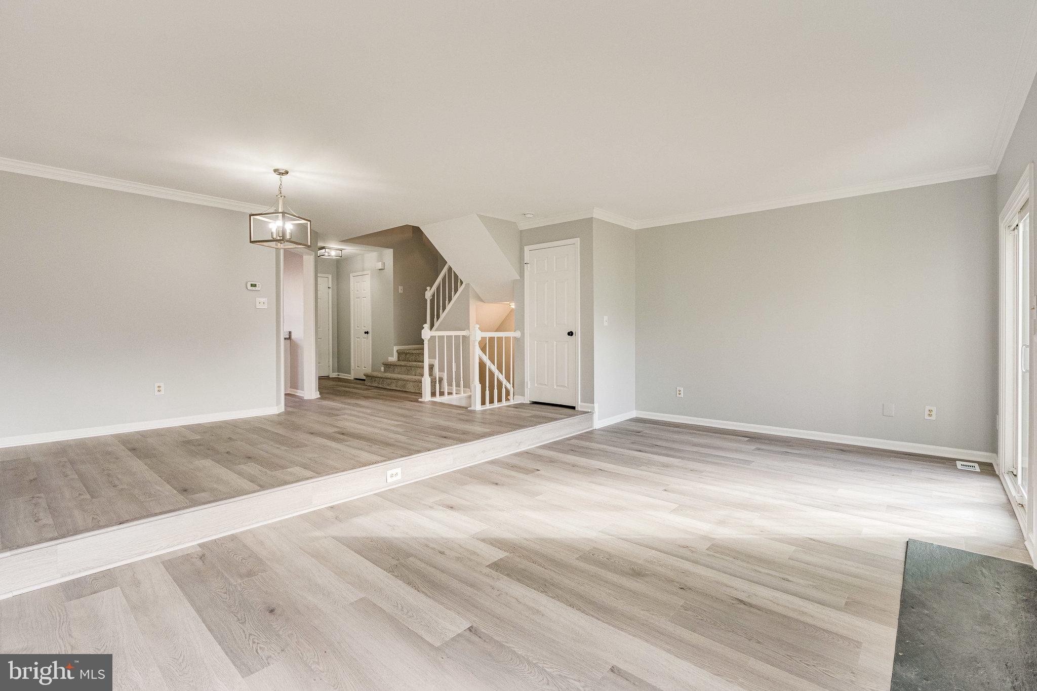 SULLY STATION - Residential
