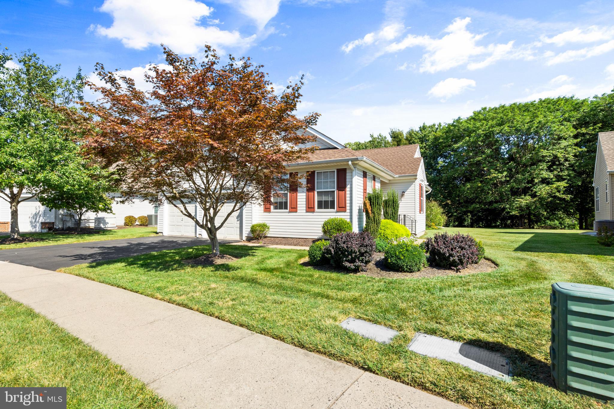 FLOWERS MILL - Residential