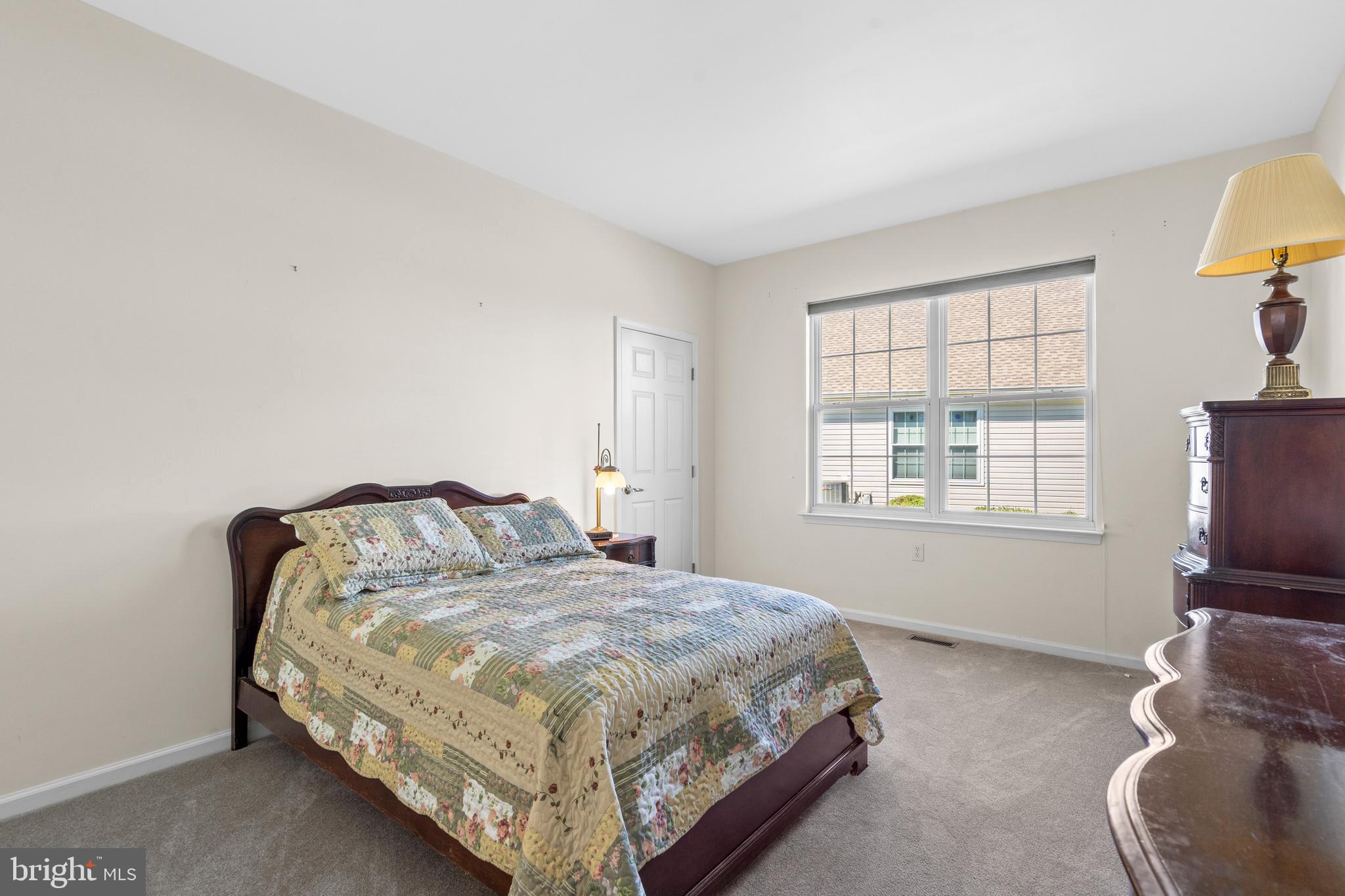 FLOWERS MILL - Residential