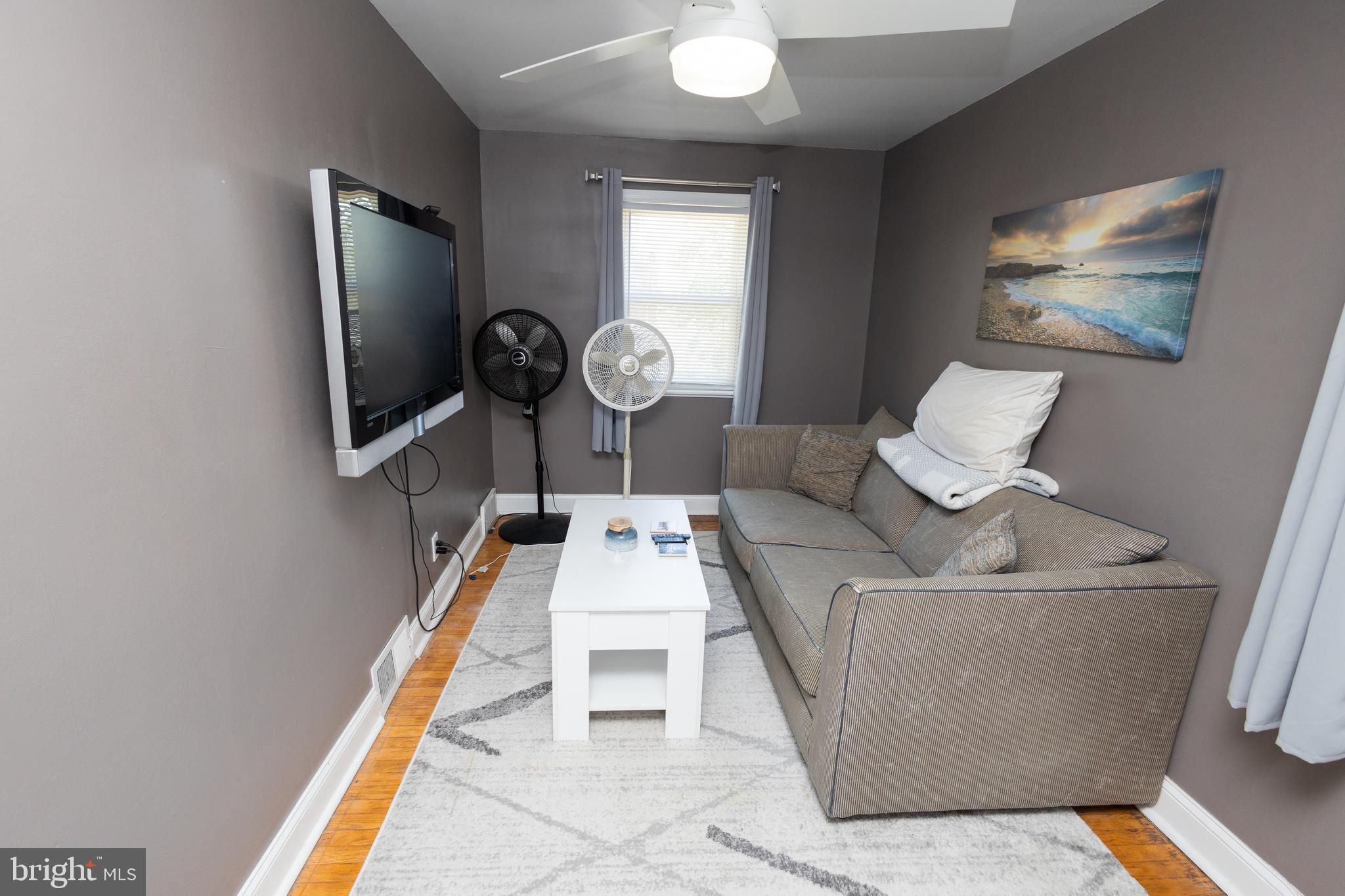 COLLINGDALE - Residential