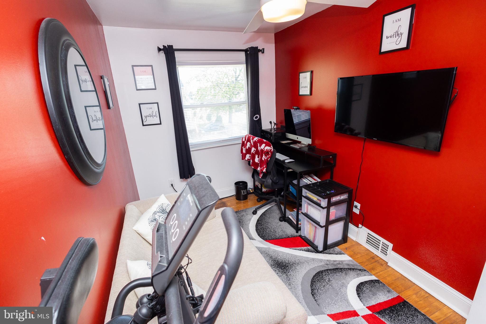 COLLINGDALE - Residential