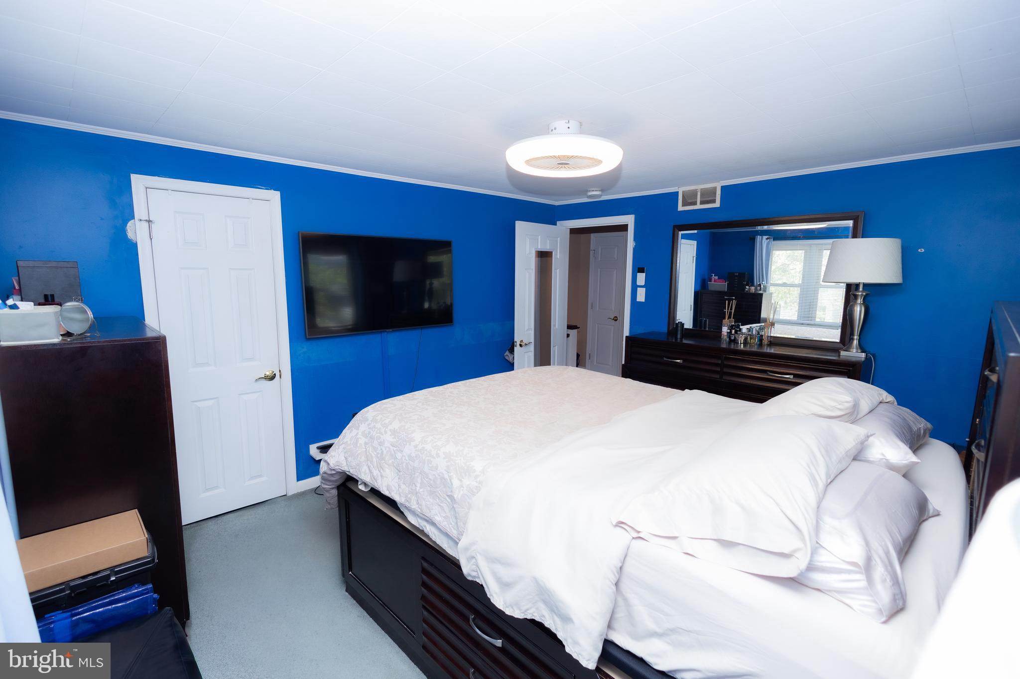 COLLINGDALE - Residential