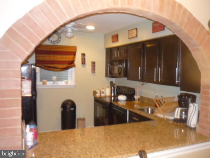 2540 FAIRFAX DRIVE A