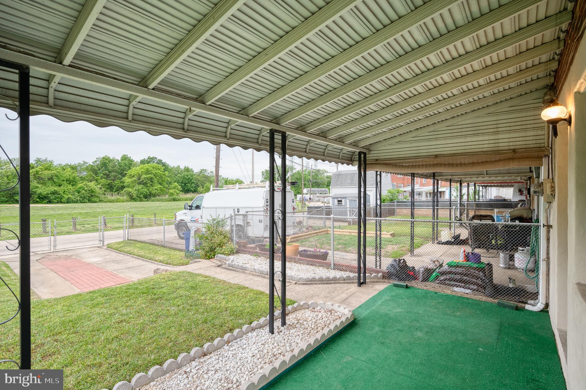 EASTFIELD - Residential