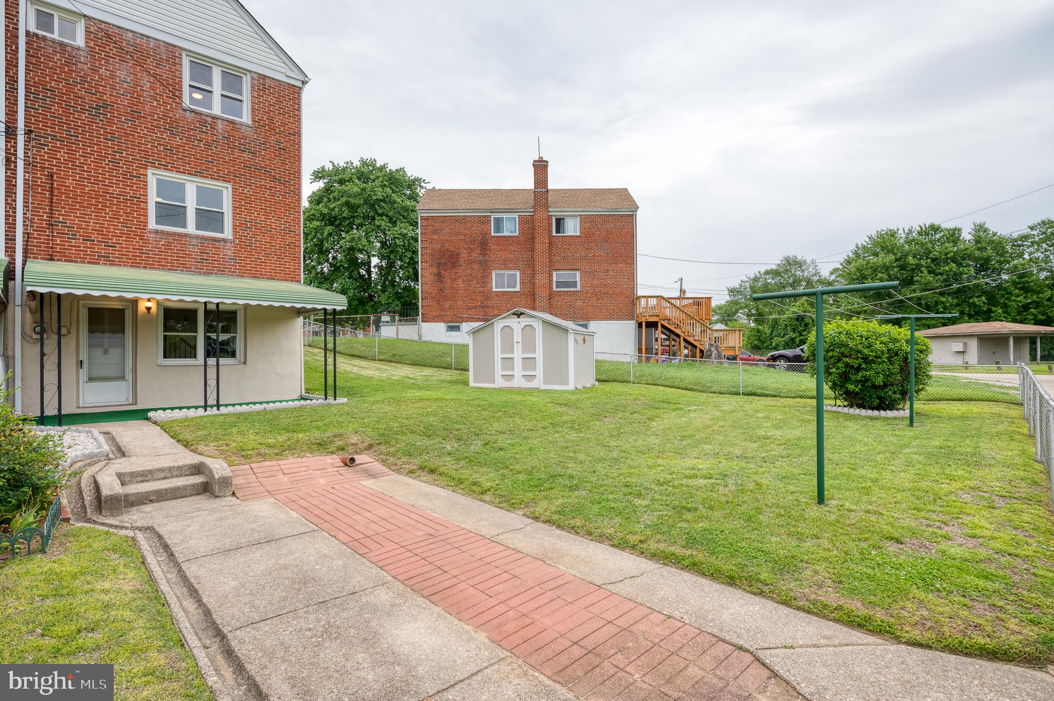 EASTFIELD - Residential