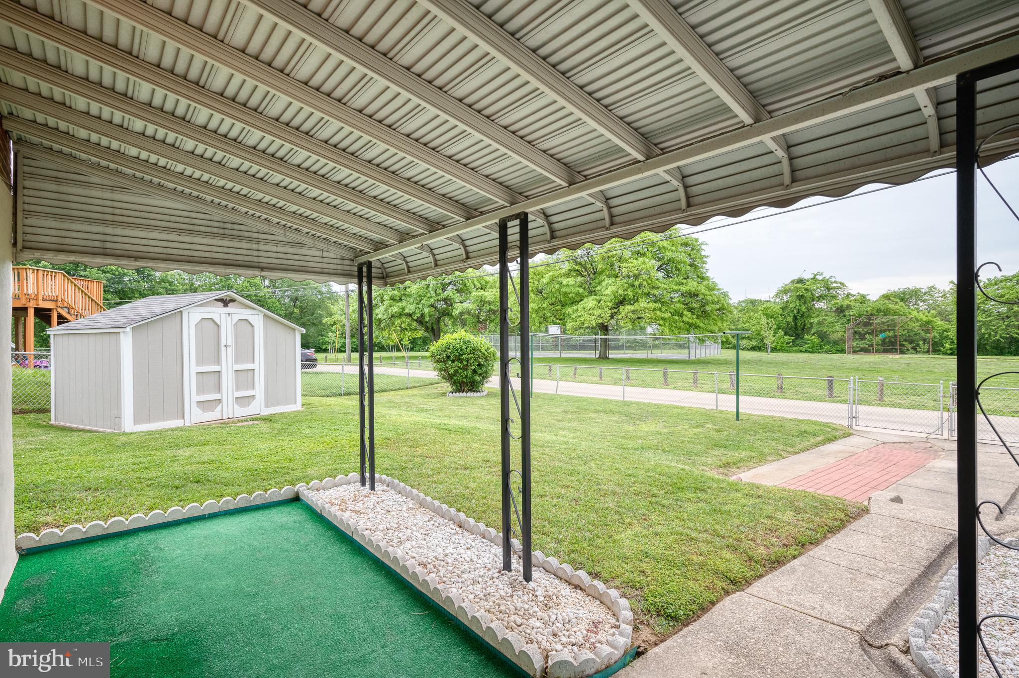 EASTFIELD - Residential