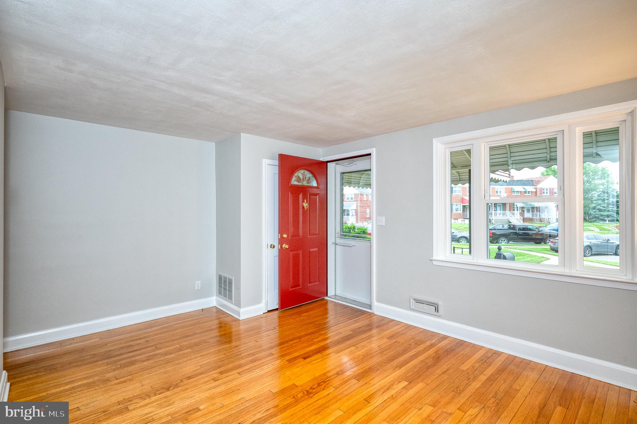 EASTFIELD - Residential