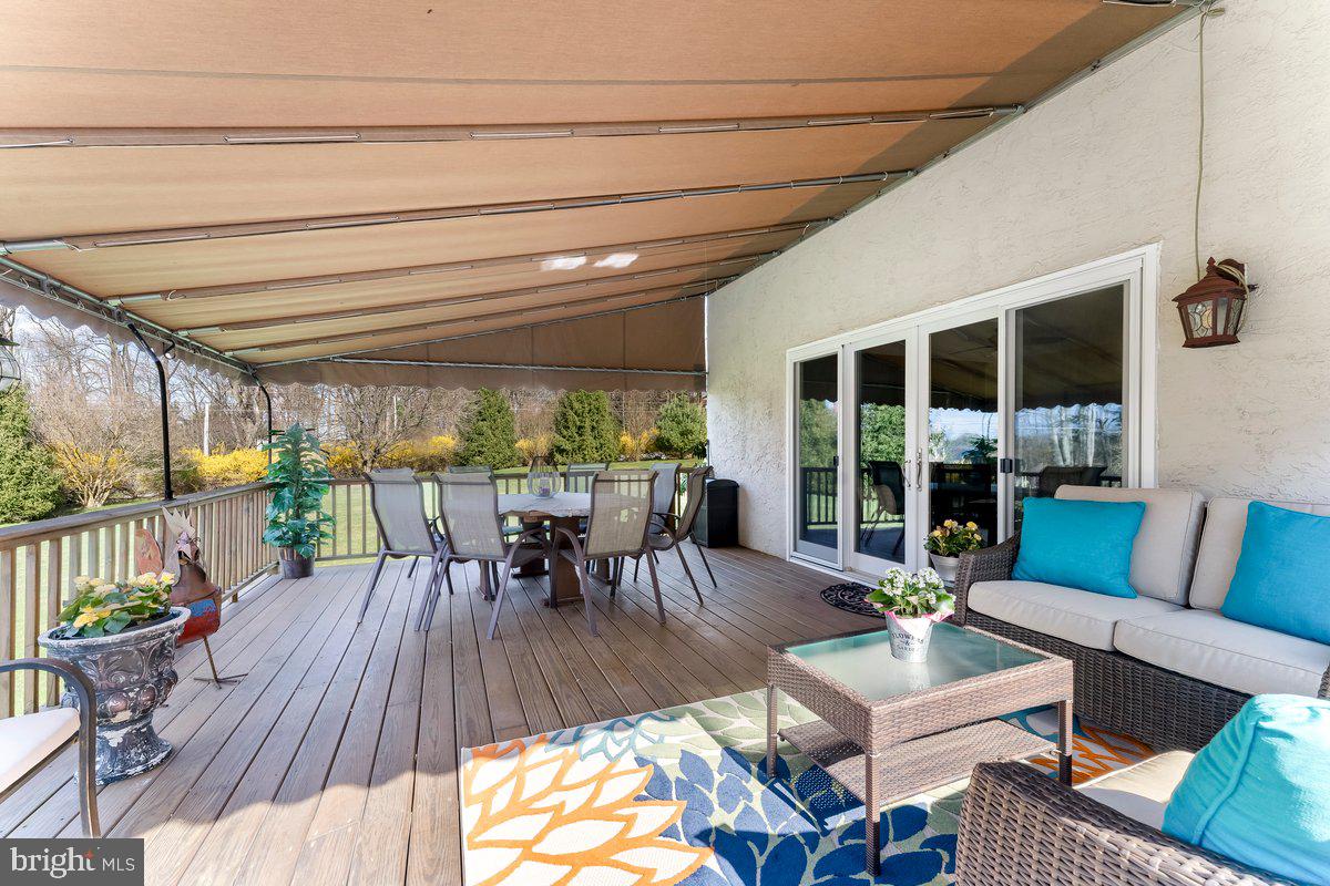 FOX MEADOWS - Residential