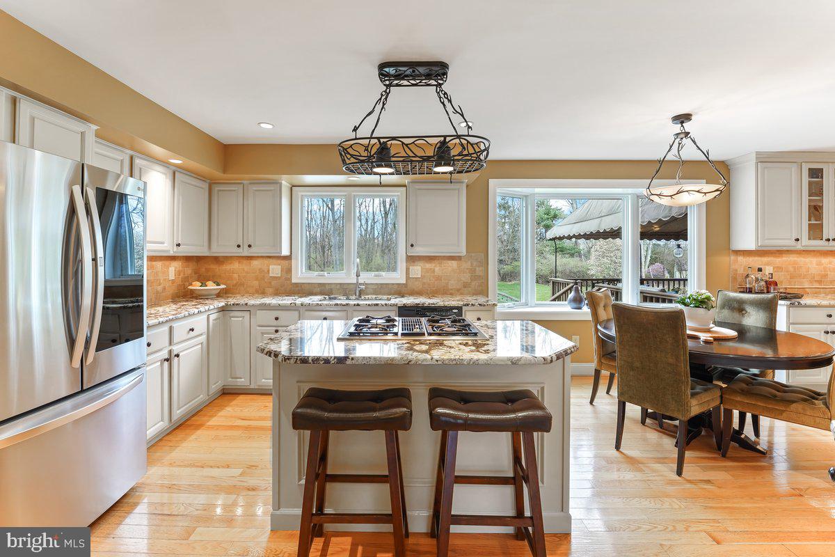 FOX MEADOWS - Residential