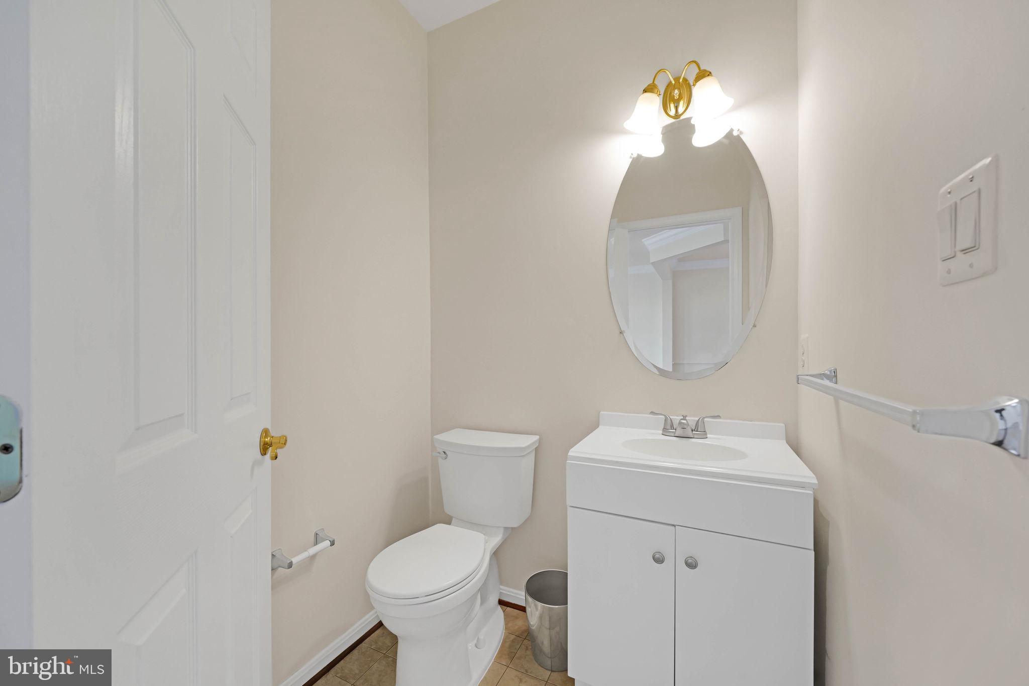 MCNAIR FARMS LANDBAY 6 - Residential Lease