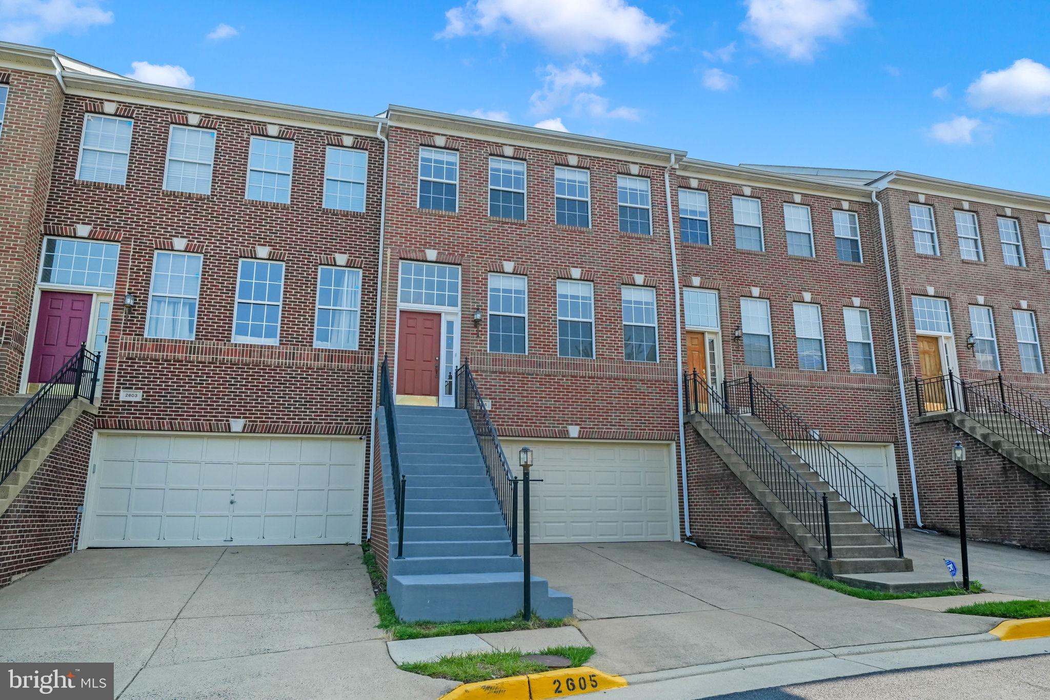 MCNAIR FARMS LANDBAY 6 - Residential Lease