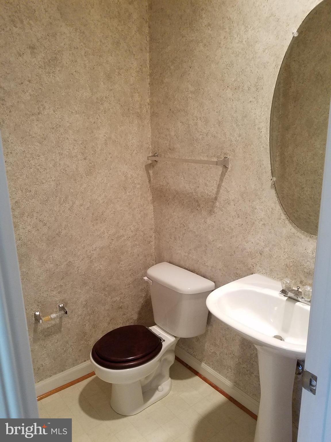 PINEY ORCHARD - Residential Lease