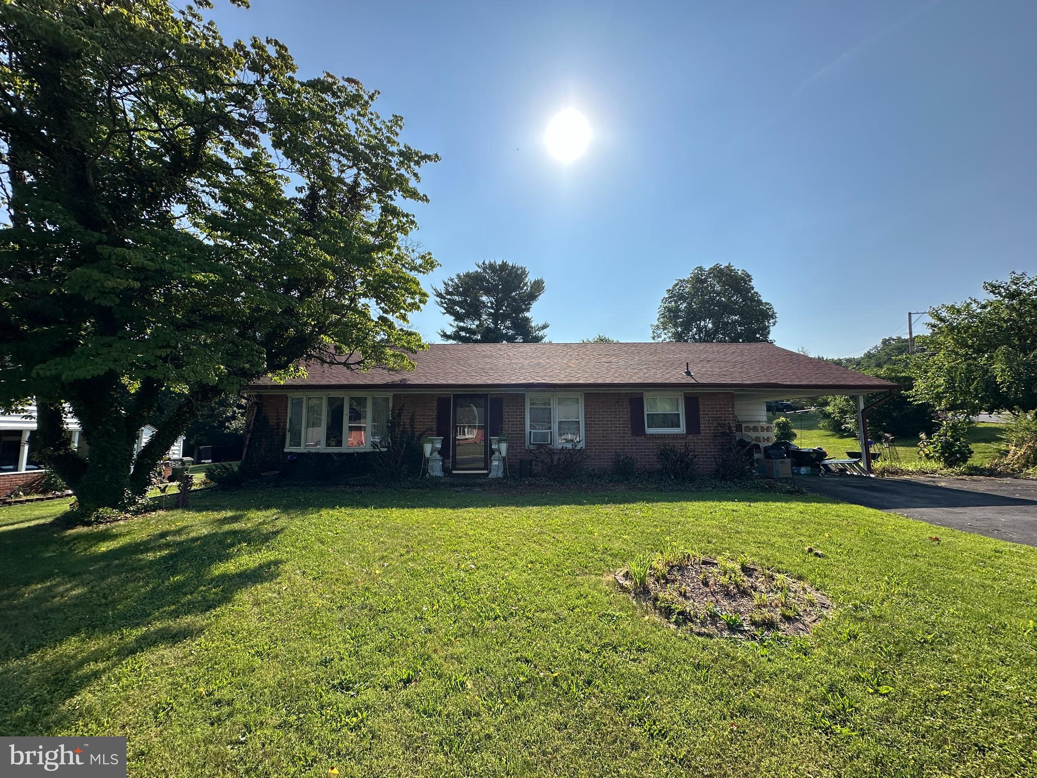 1 N CLIFTON DRIVE