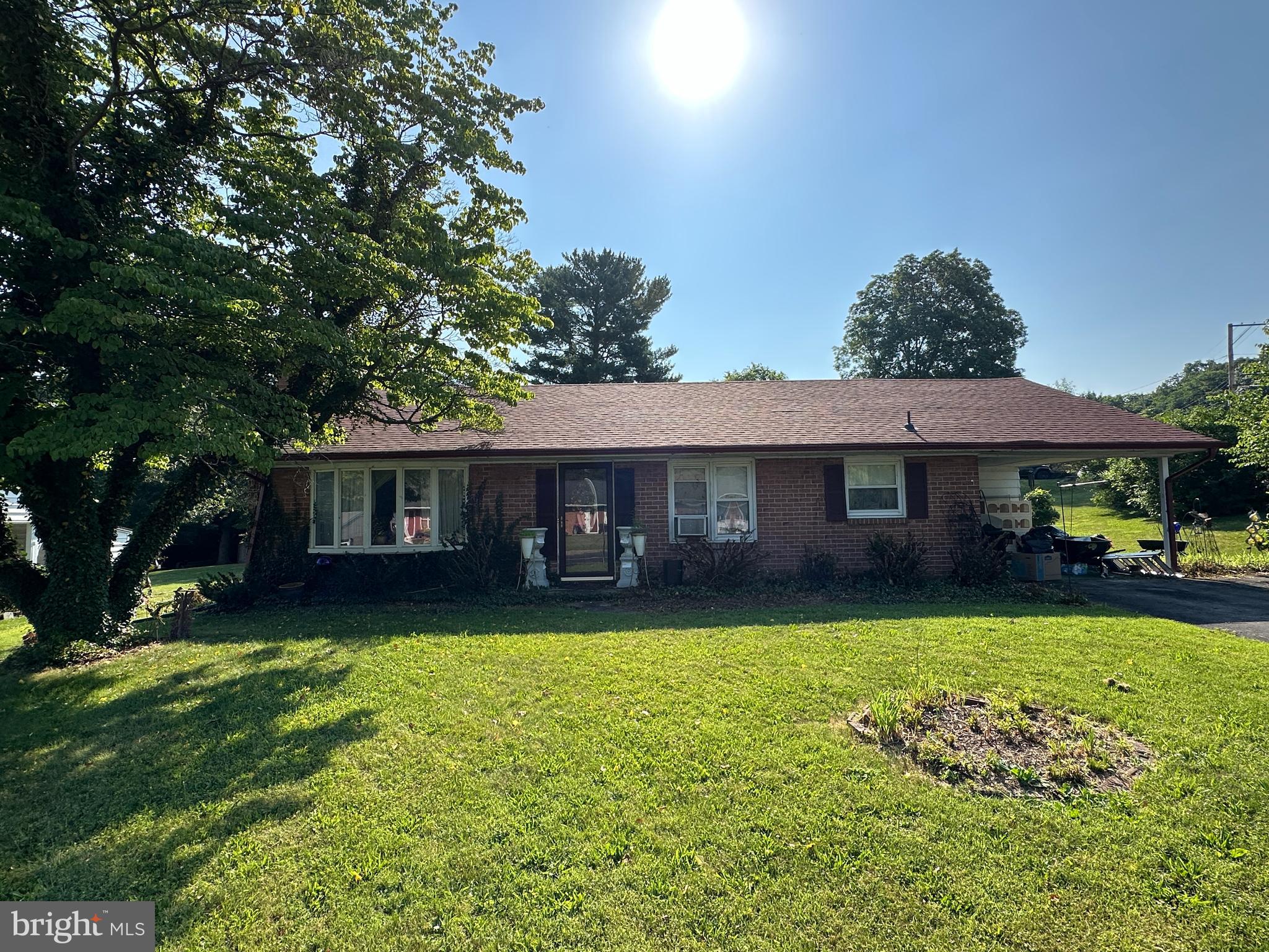 1 N CLIFTON DRIVE