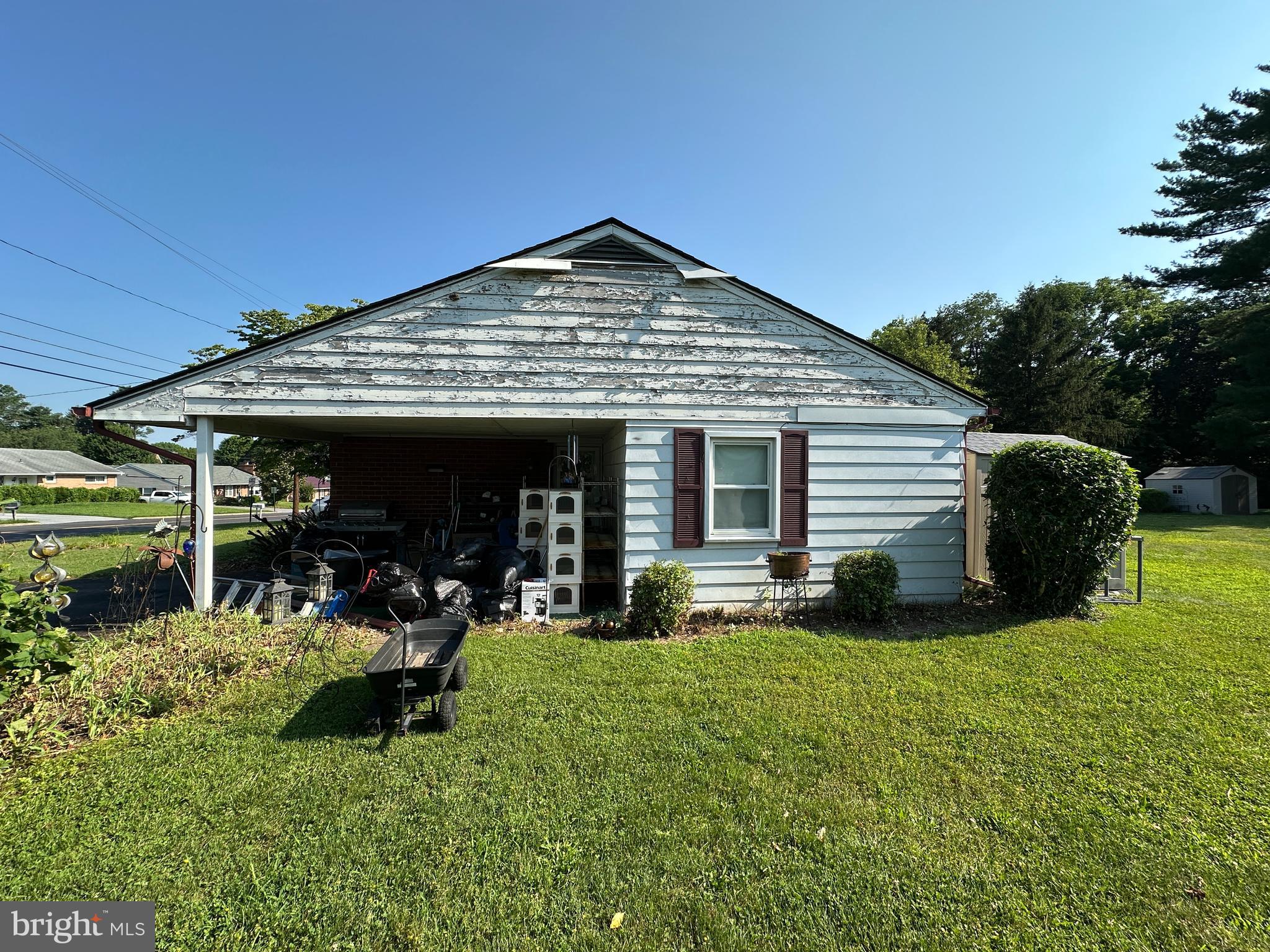 1 N CLIFTON DRIVE