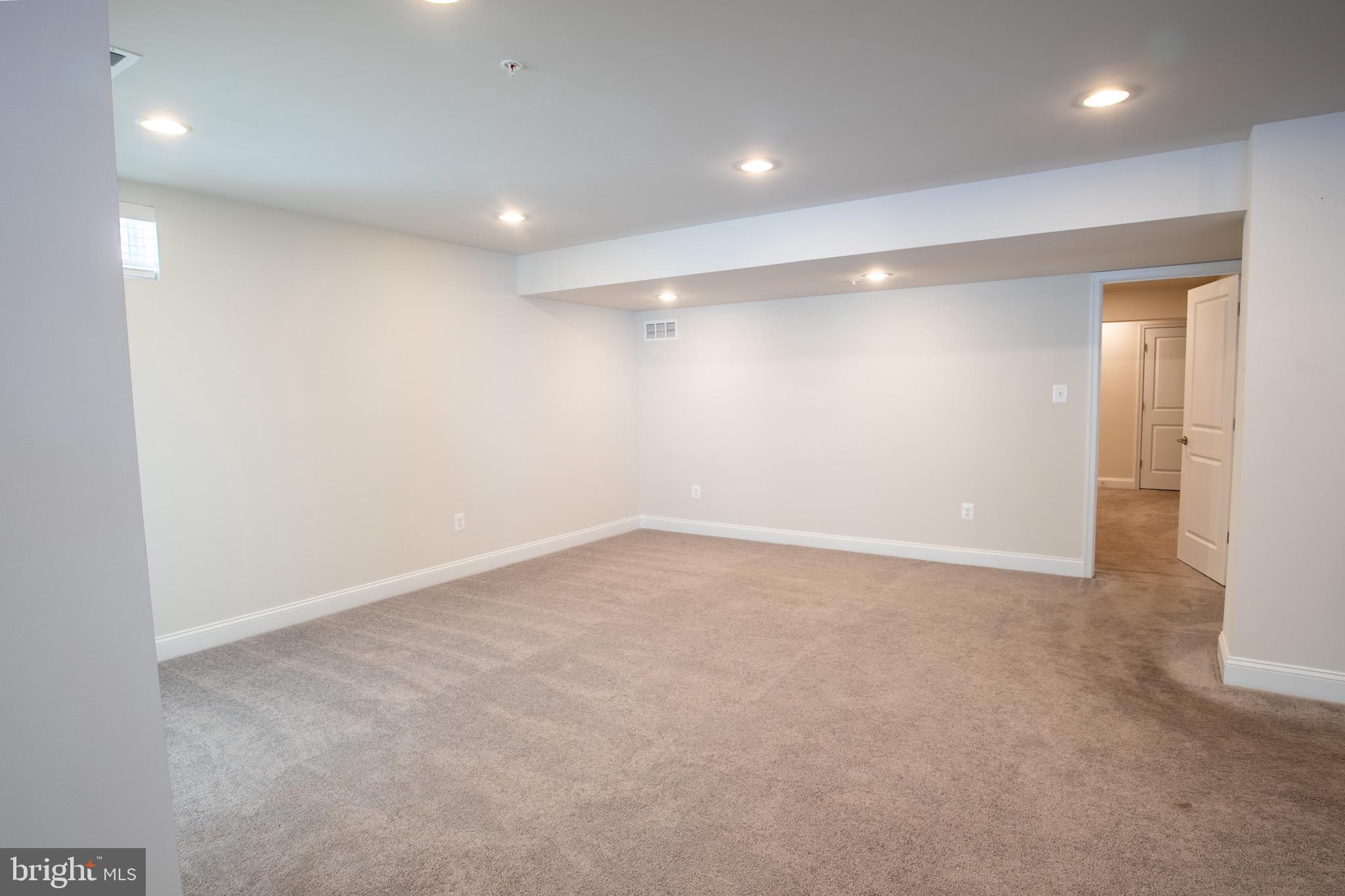 STONEHAVEN - Residential