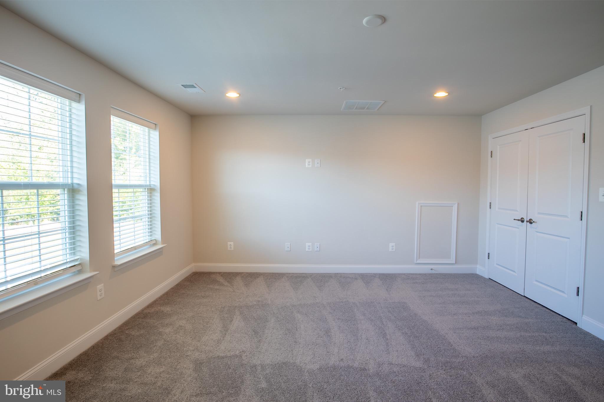 STONEHAVEN - Residential