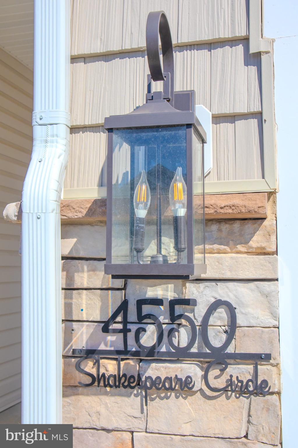 4550 SHAKESPEARE CIRCLE