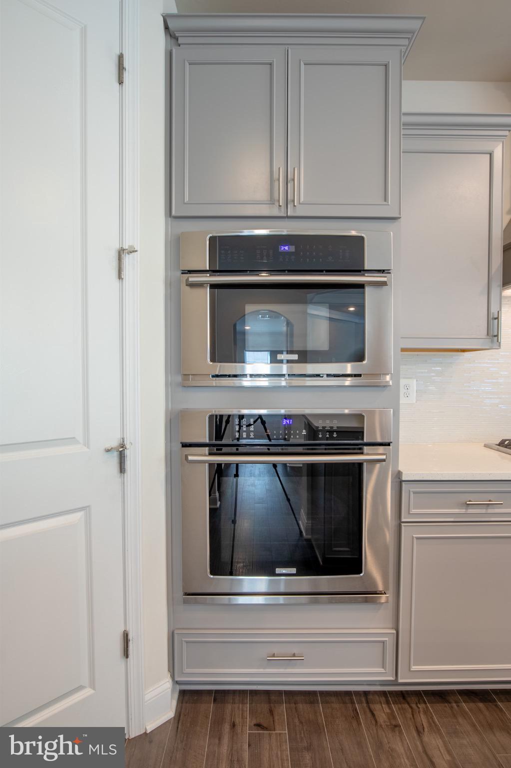 STONEHAVEN - Residential