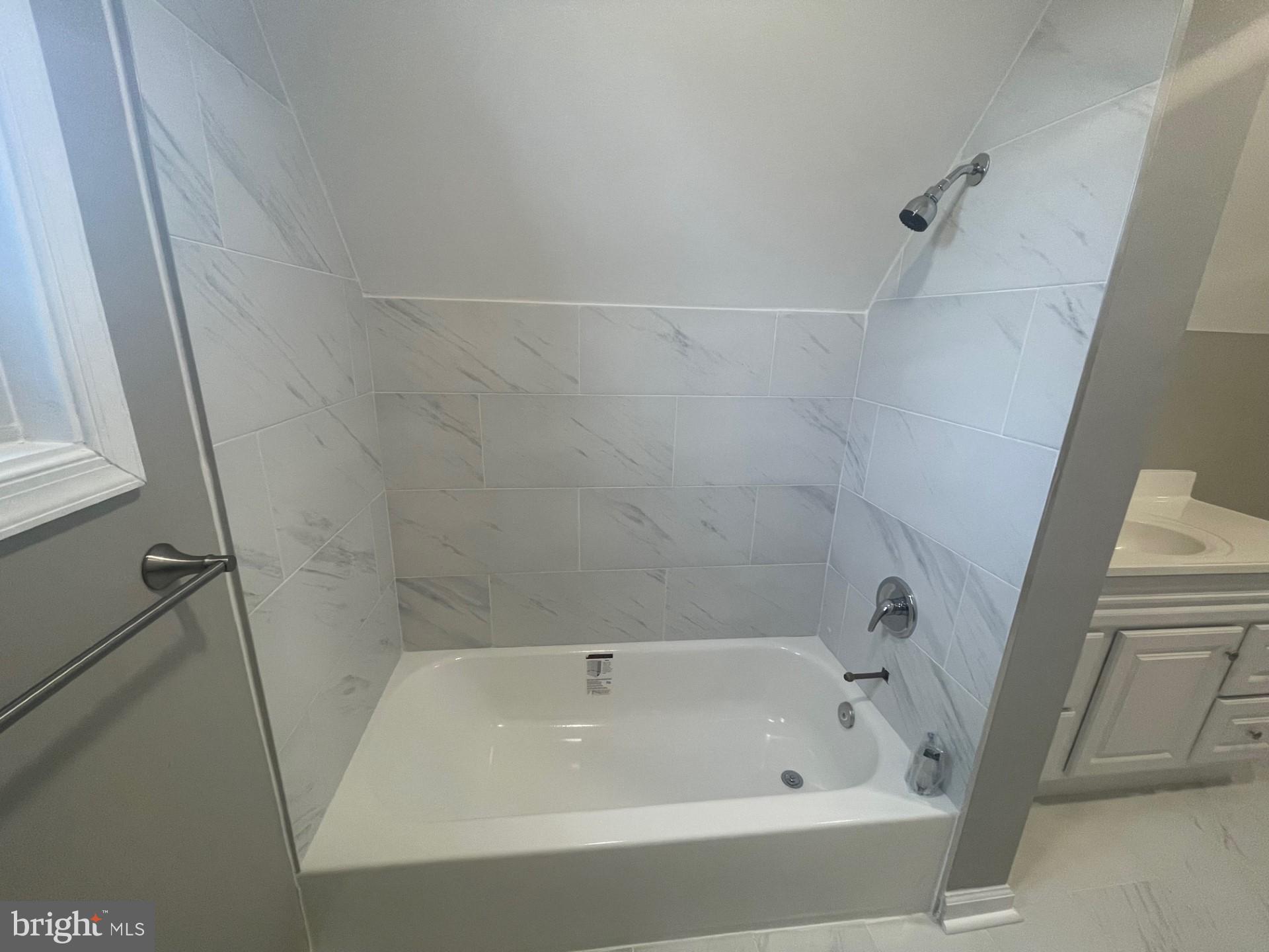 FLEISCHMAN VILLAGE - Residential