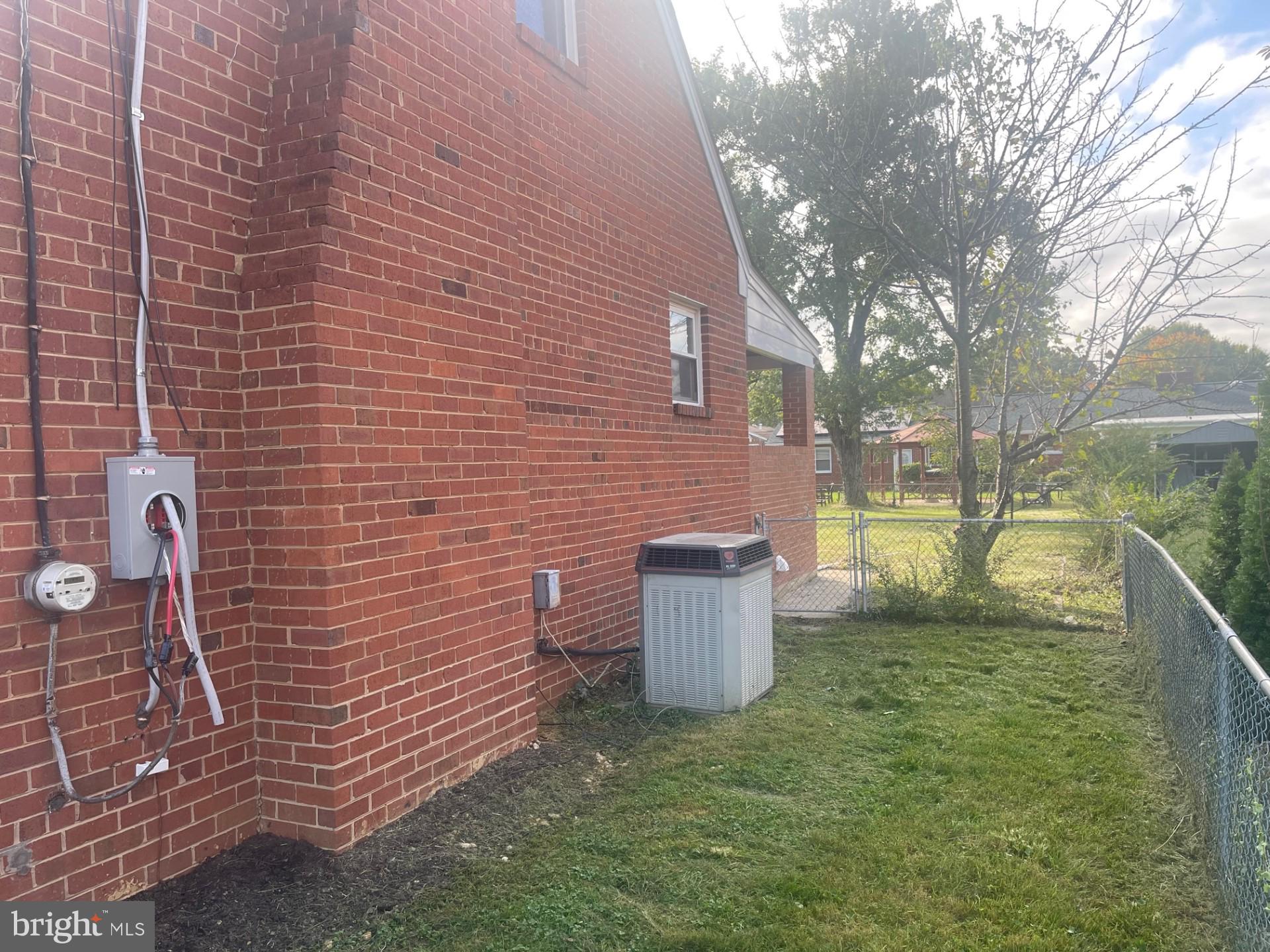 FLEISCHMAN VILLAGE - Residential