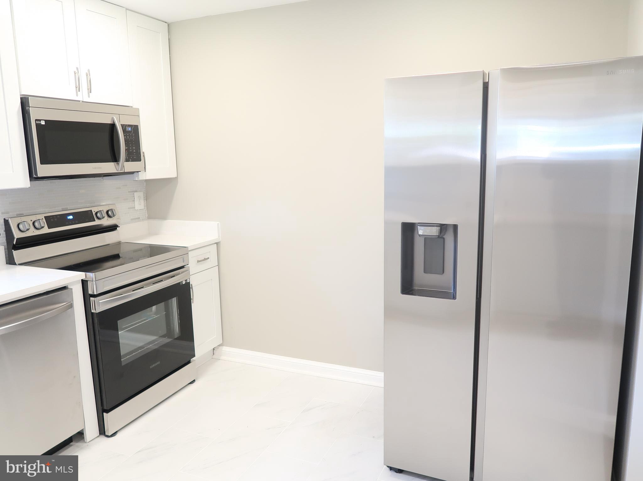 FLEISCHMAN VILLAGE - Residential