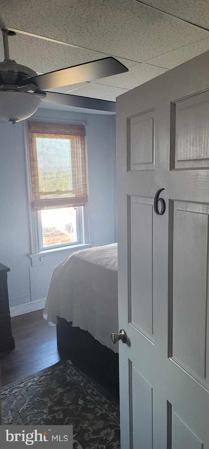 JOHNSTON SQUARE - Residential Lease