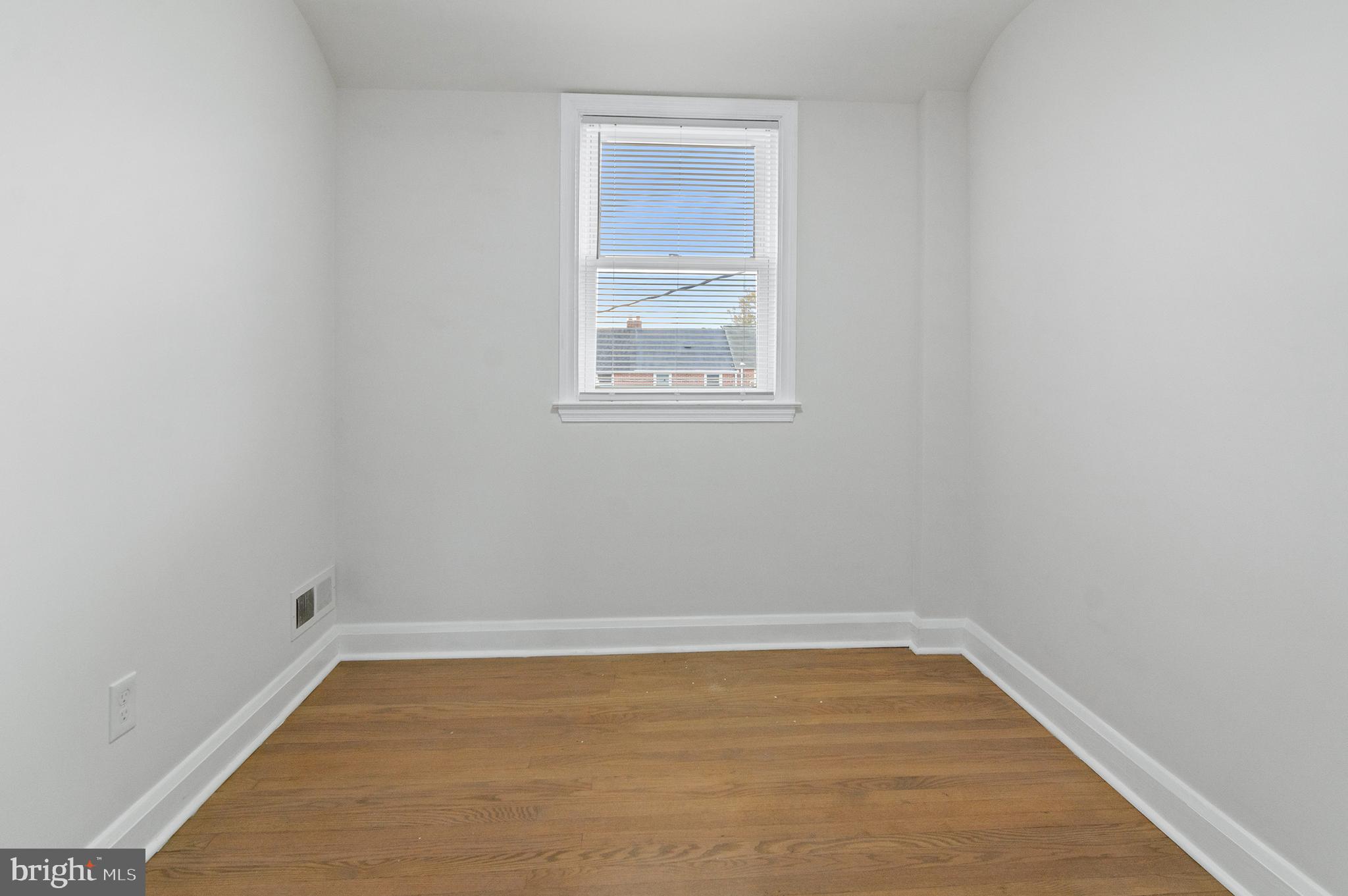 KNETTISHALL - Residential