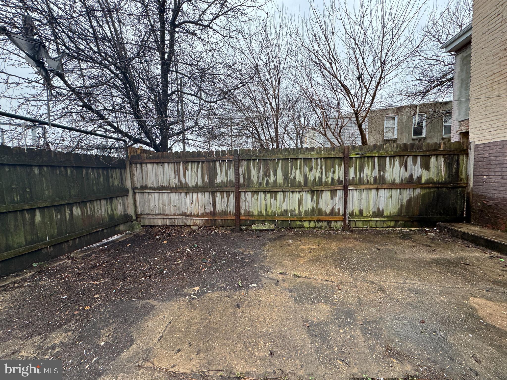 WESTPORT - Residential