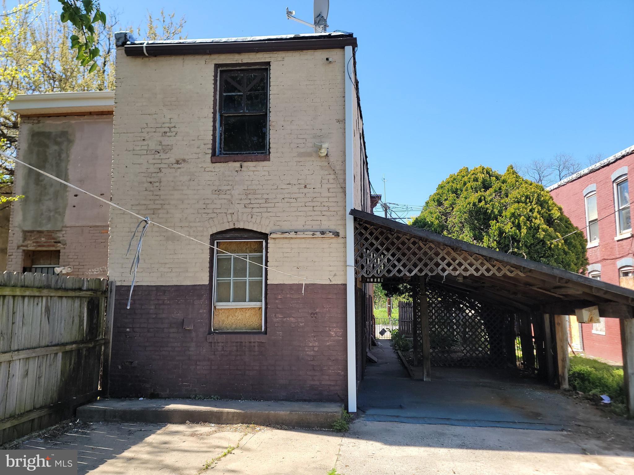 WESTPORT - Residential