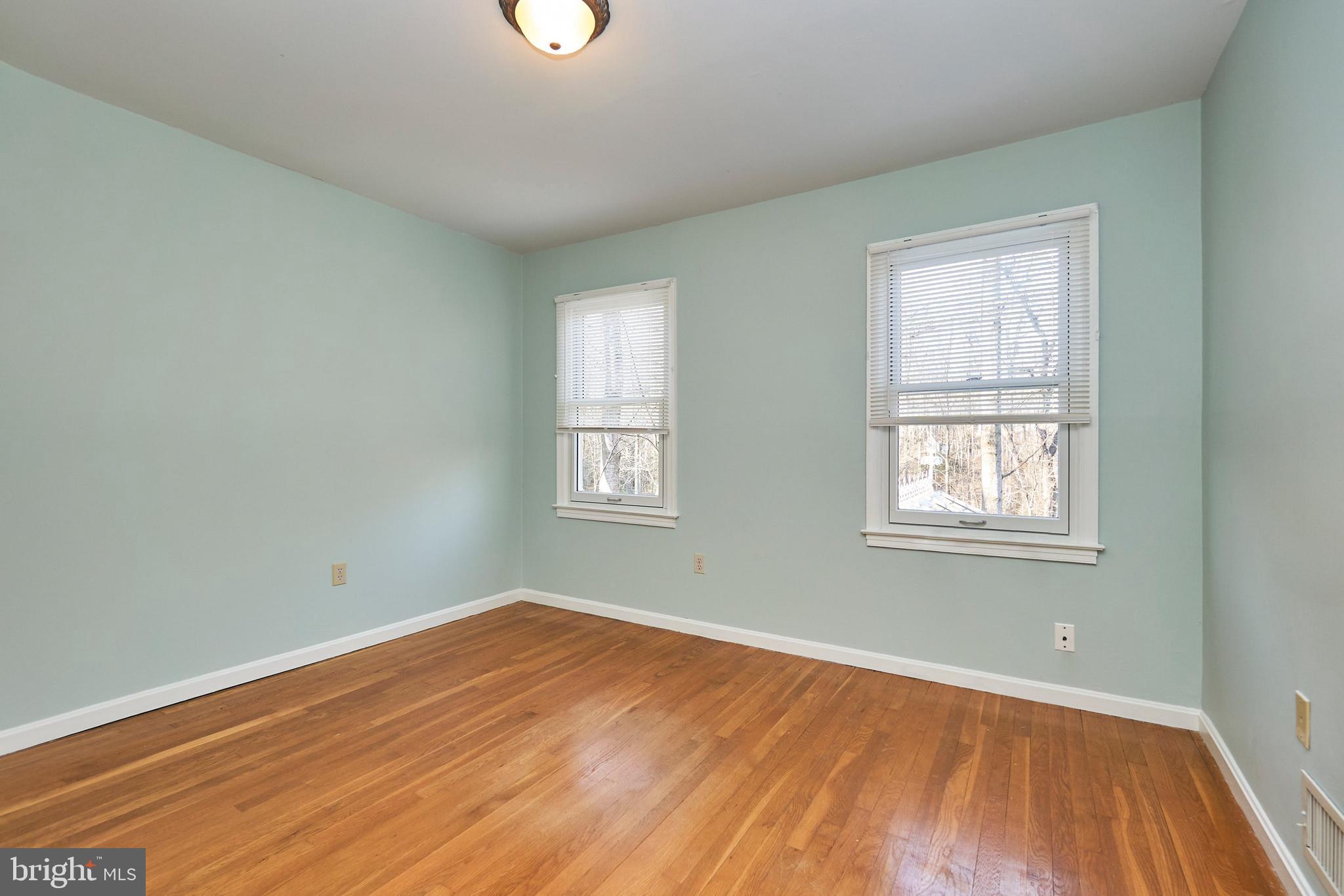 RESTON - Residential Lease