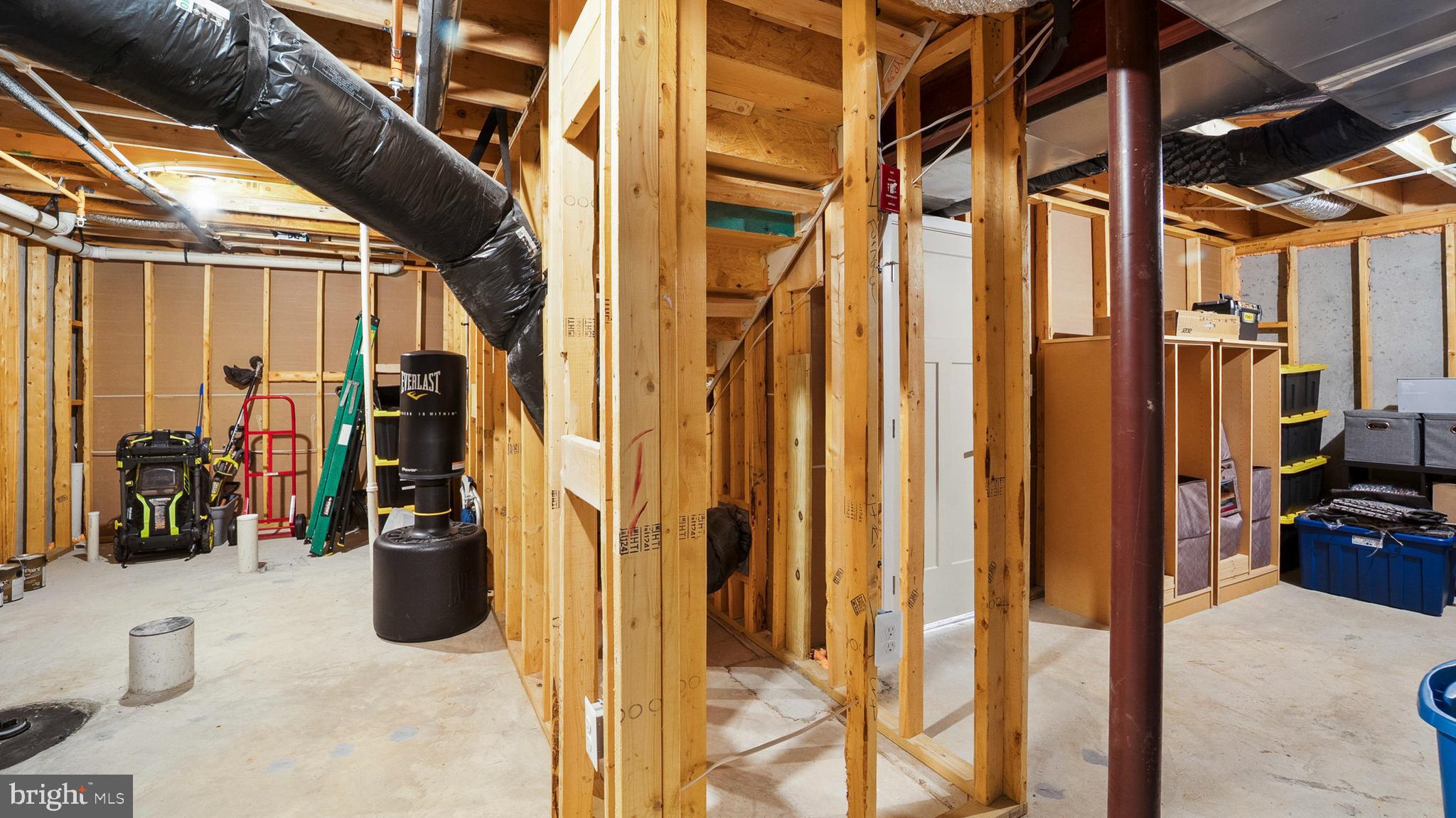 TANYARD SHORES - Residential