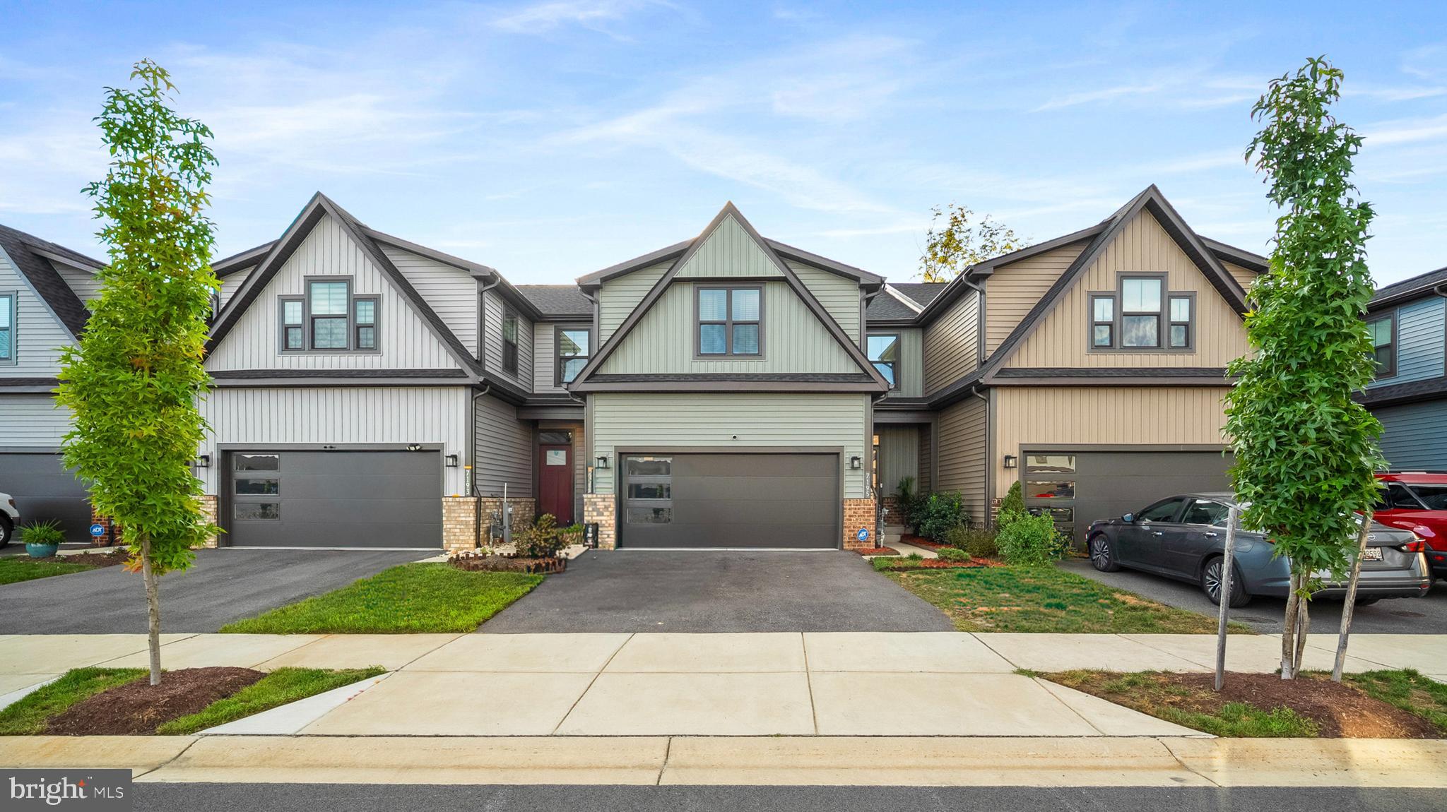 TANYARD SHORES - Residential