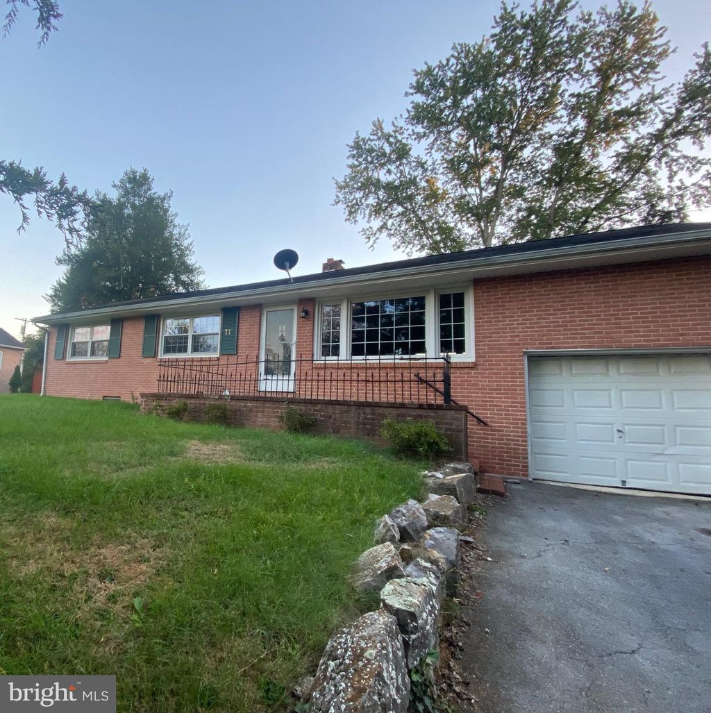 Photo of 71 Cherry Ln, SHEPHERDSTOWN, WV 25443 (MLS # WVJF2020168)