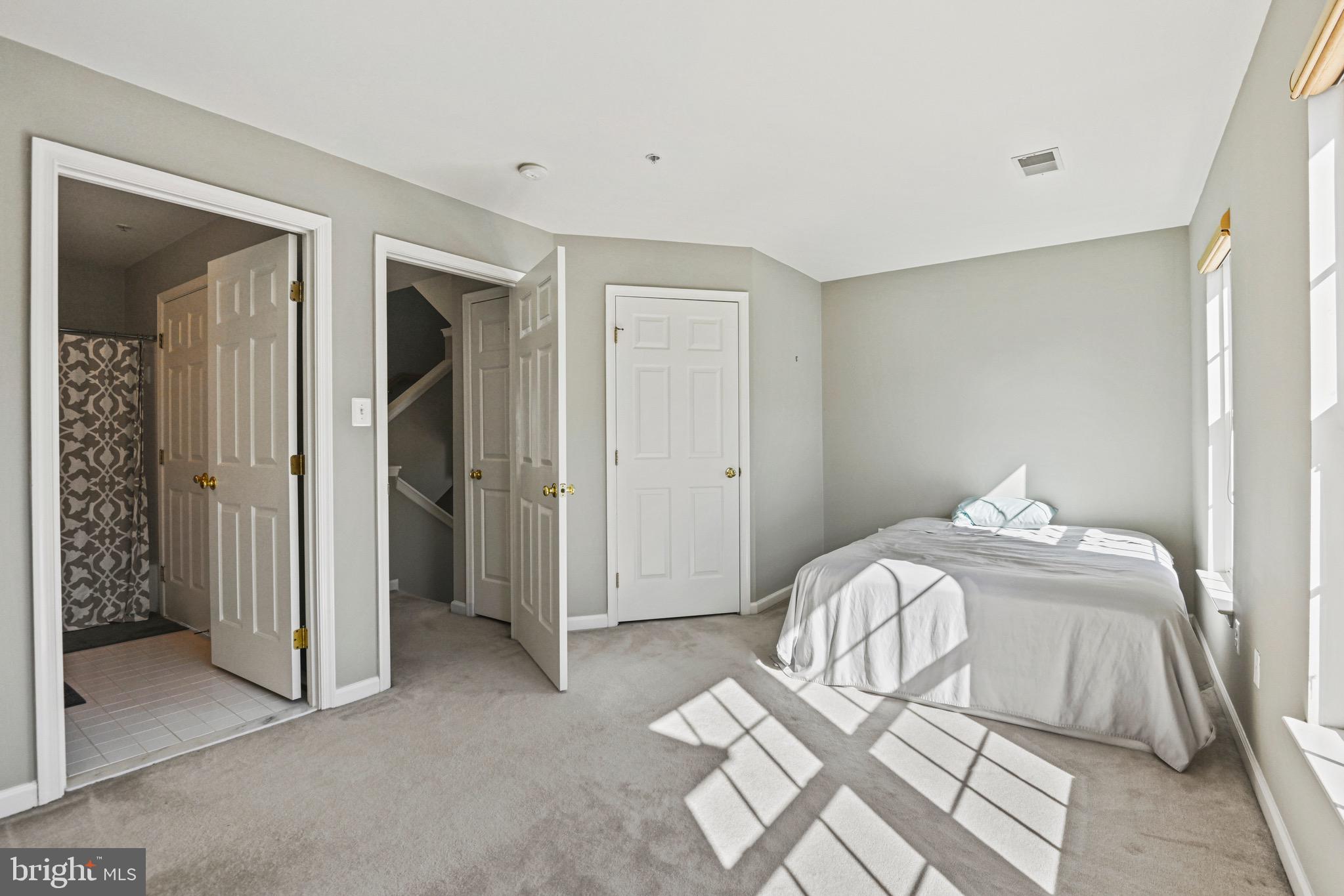 METRO PLACE AT DUNN LORING - Residential Lease