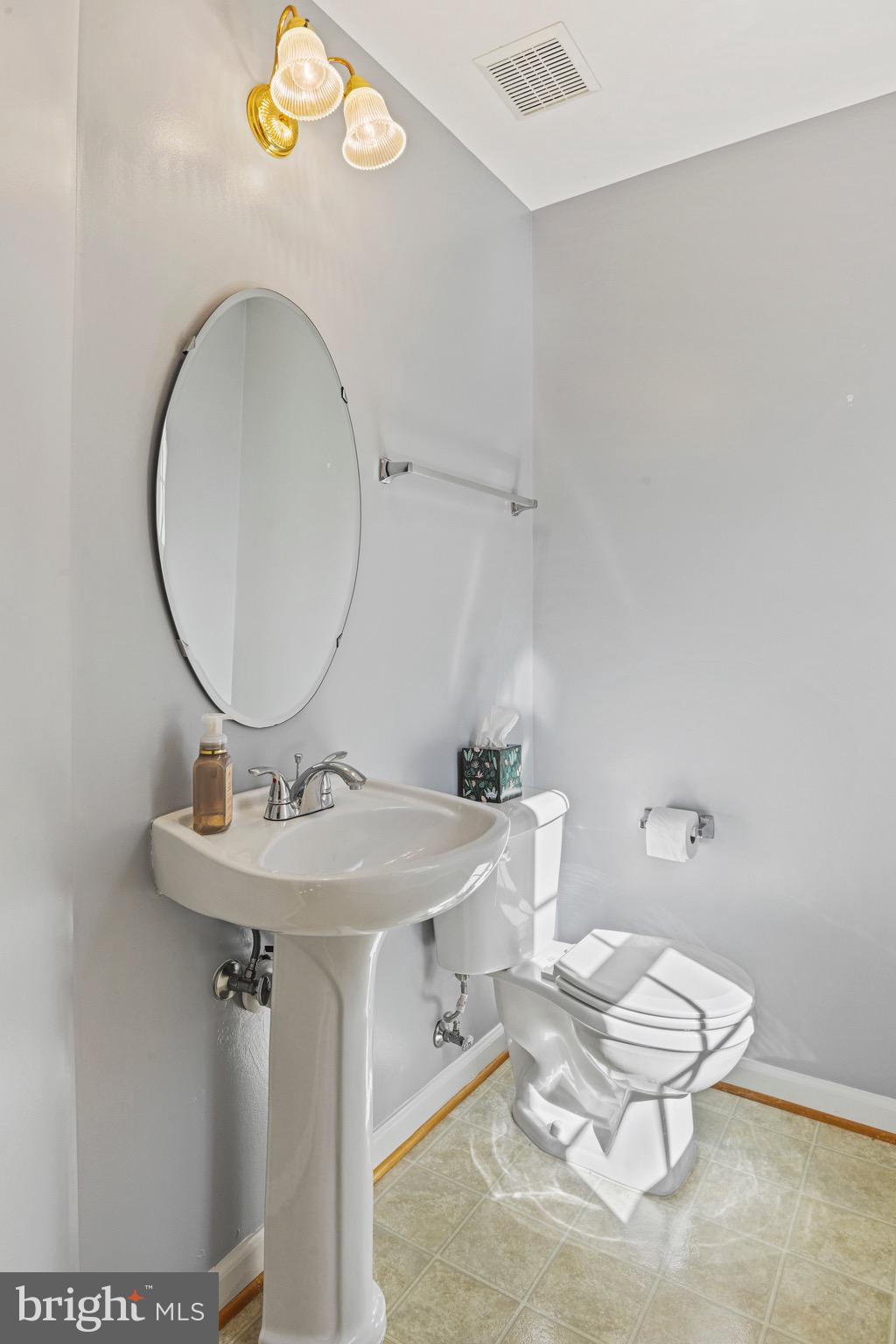 METRO PLACE AT DUNN LORING - Residential Lease