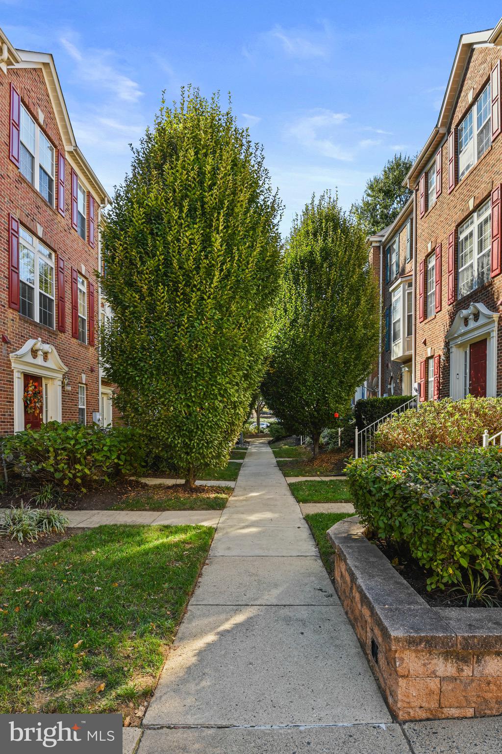 METRO PLACE AT DUNN LORING - Residential Lease