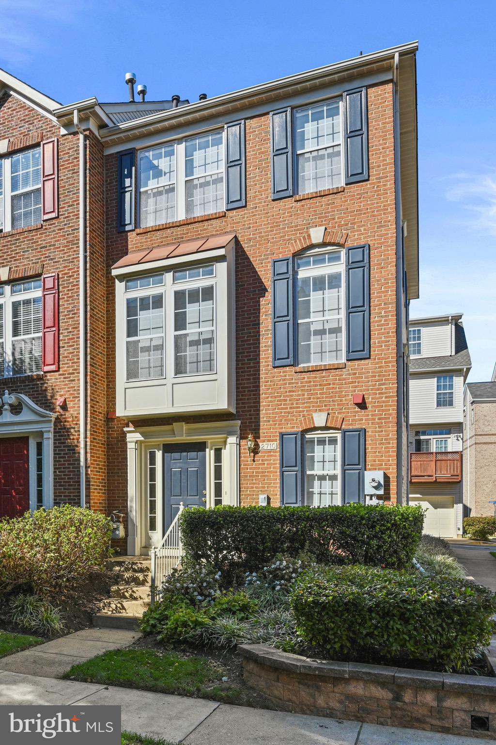 METRO PLACE AT DUNN LORING - Residential Lease