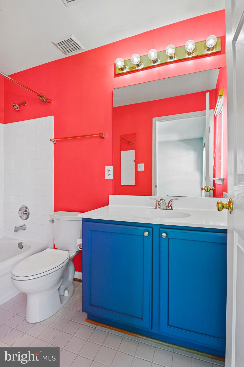 METRO PLACE AT DUNN LORING - Residential Lease