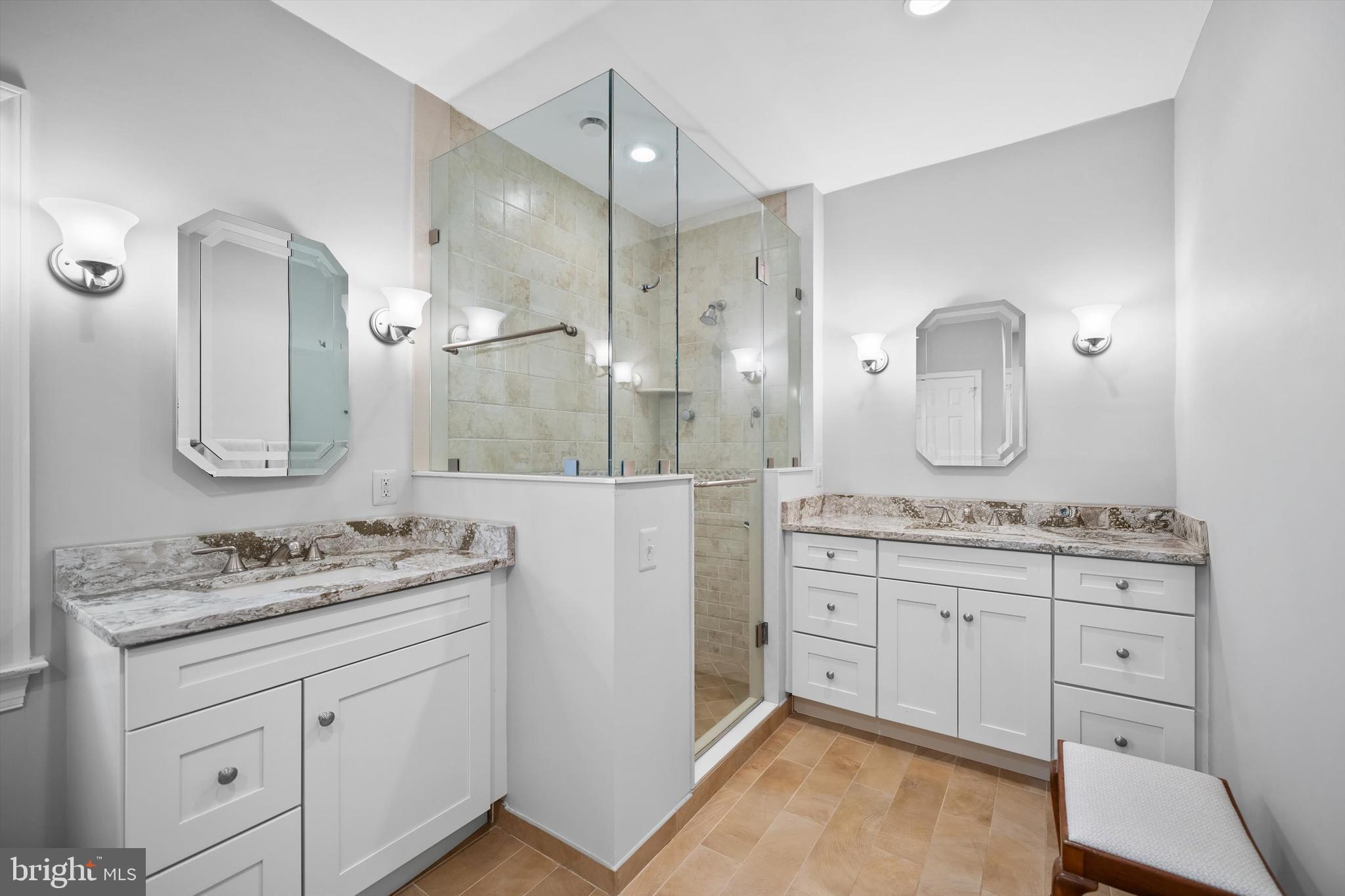 TIMBERLY - Residential