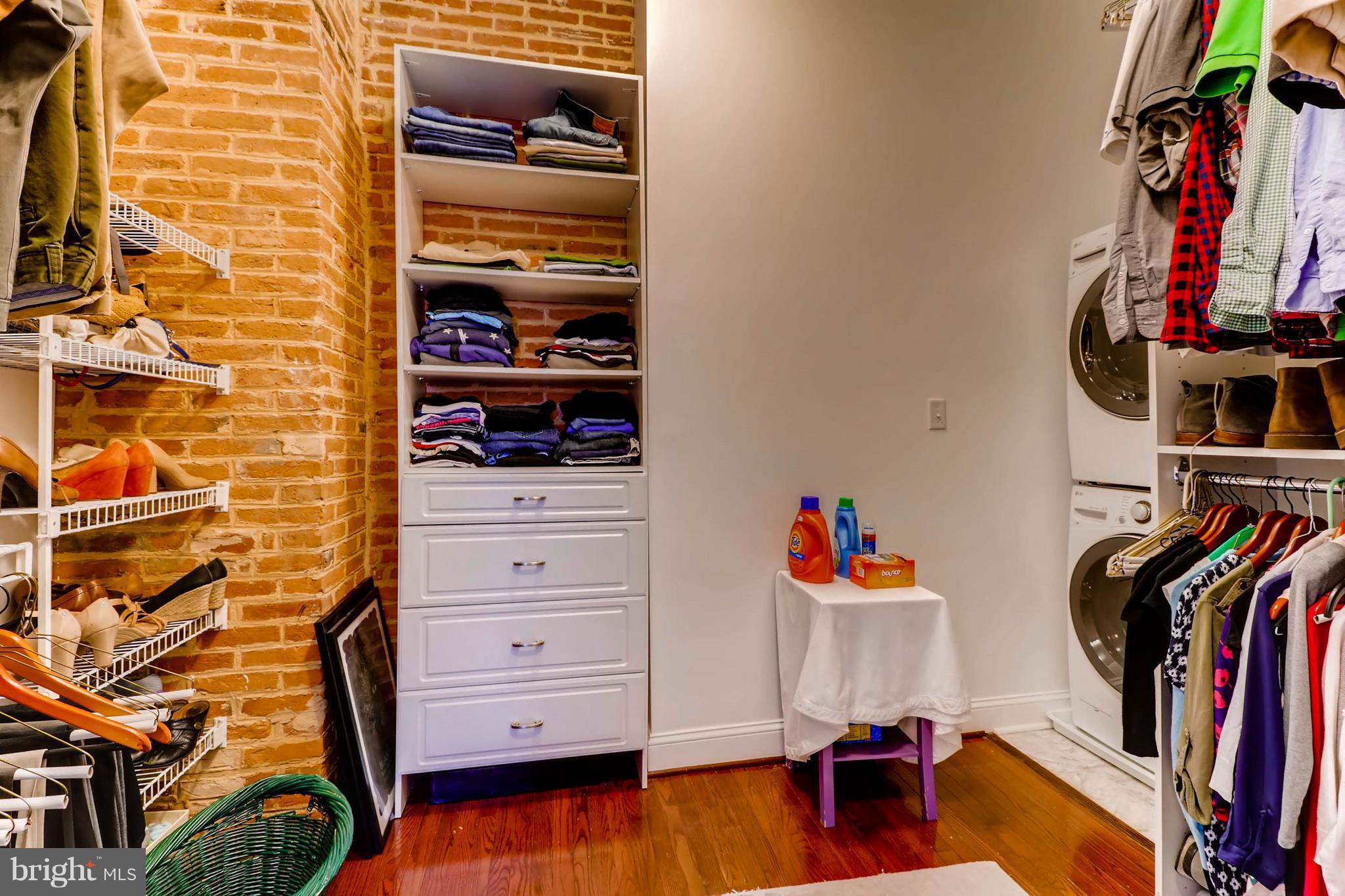 BUTCHER'S HILL - Residential