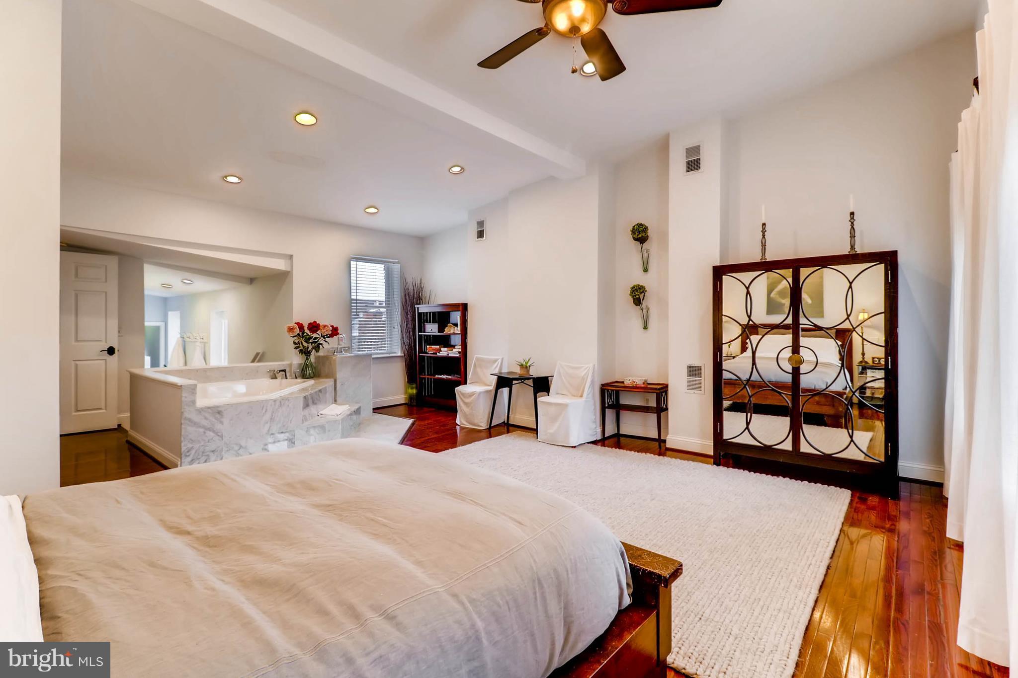 BUTCHER'S HILL - Residential