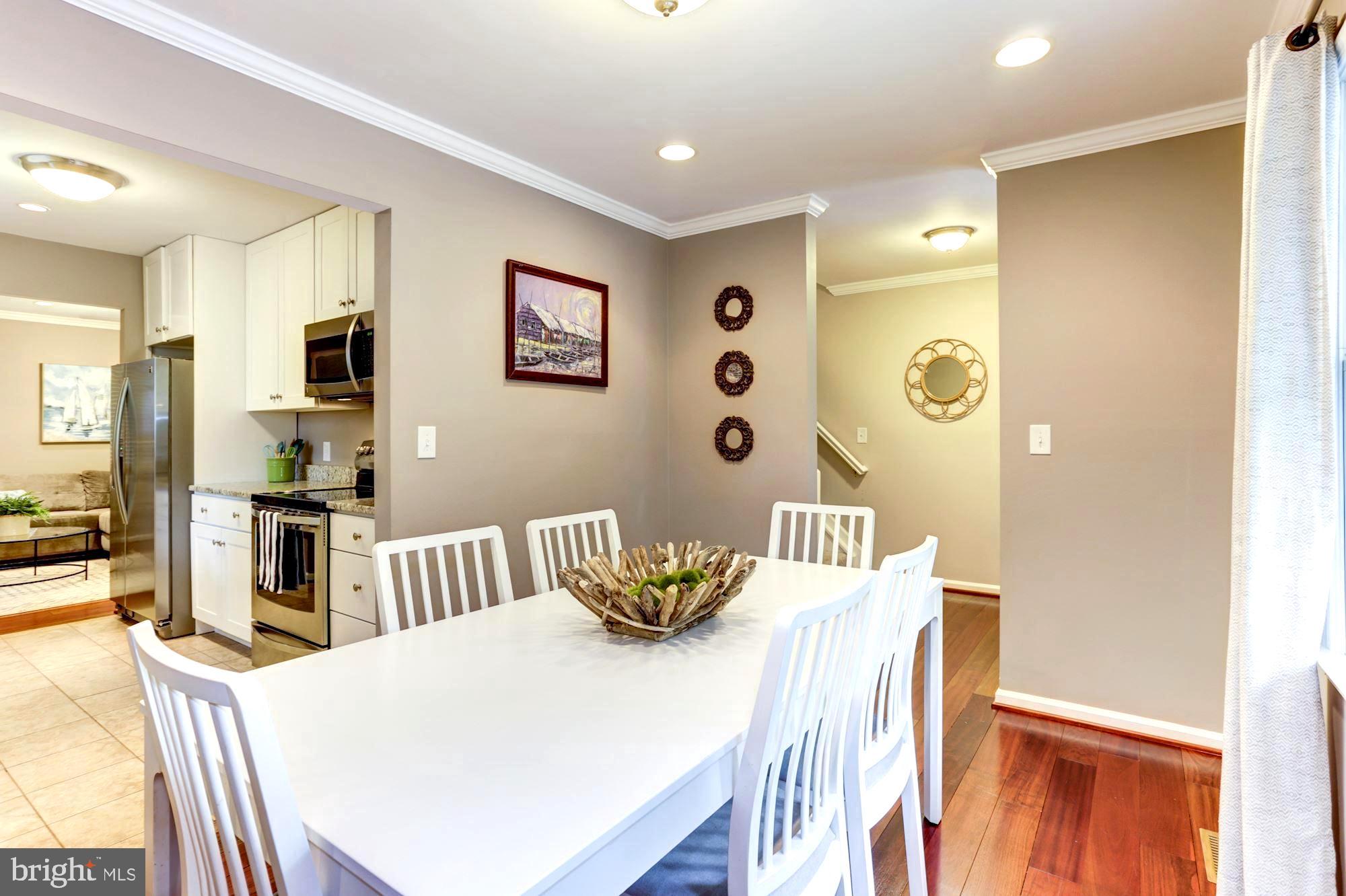 BAY HIGHLANDS - Residential