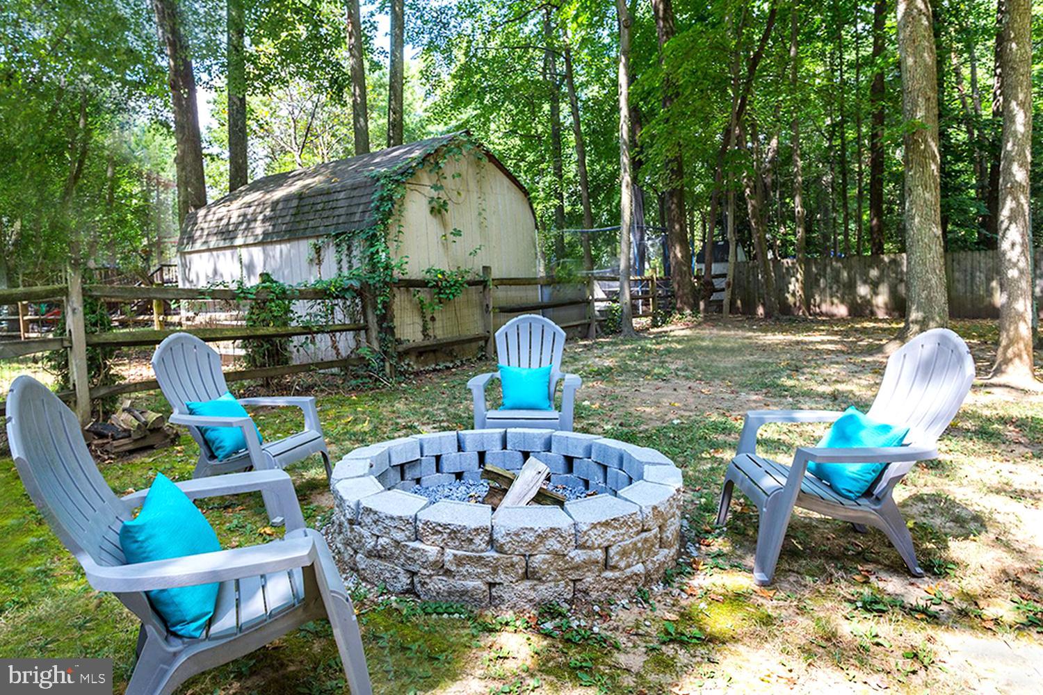 BAY HIGHLANDS - Residential