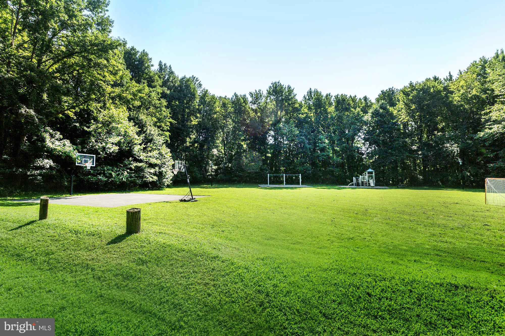 BAY HIGHLANDS - Residential